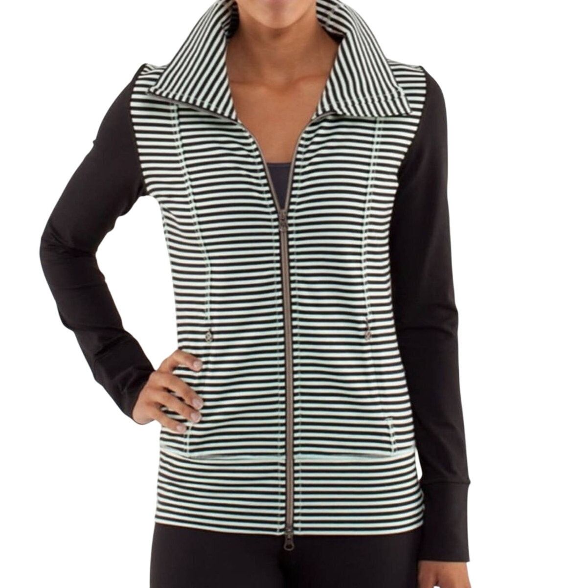 Lululemon Lululemon Daily Yoga Jacket Green Striped Zip Up Jacket 2 Size XS / US 0-2 / IT 36-38 - 2 Thumbnail