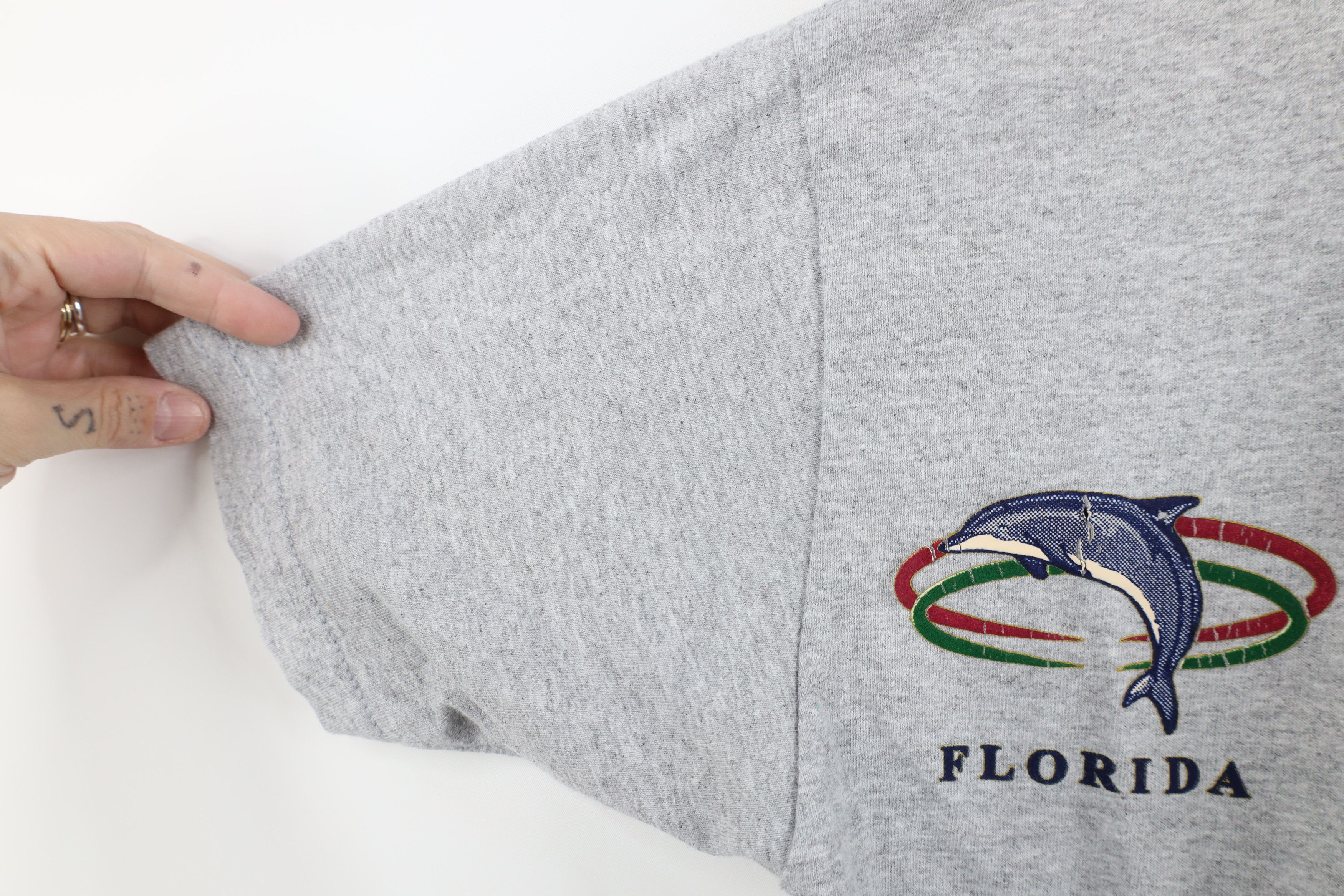Vintage Vintage 90s To A Fishermans Heart Is Through His Fly T-Shirt Size US M / EU 48-50 / 2 - 6 Thumbnail