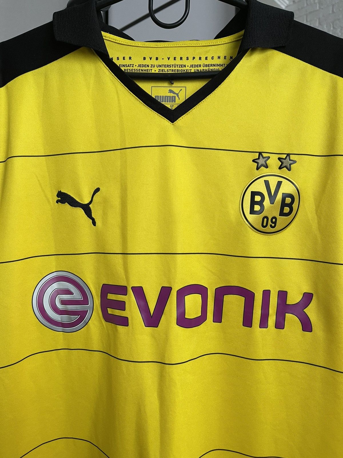 Puma 2015/2016 Puma Borussia Dortmund Soccer Jersey Shirt Size US XL / EU 56 / 4 - 6 Thumbnail