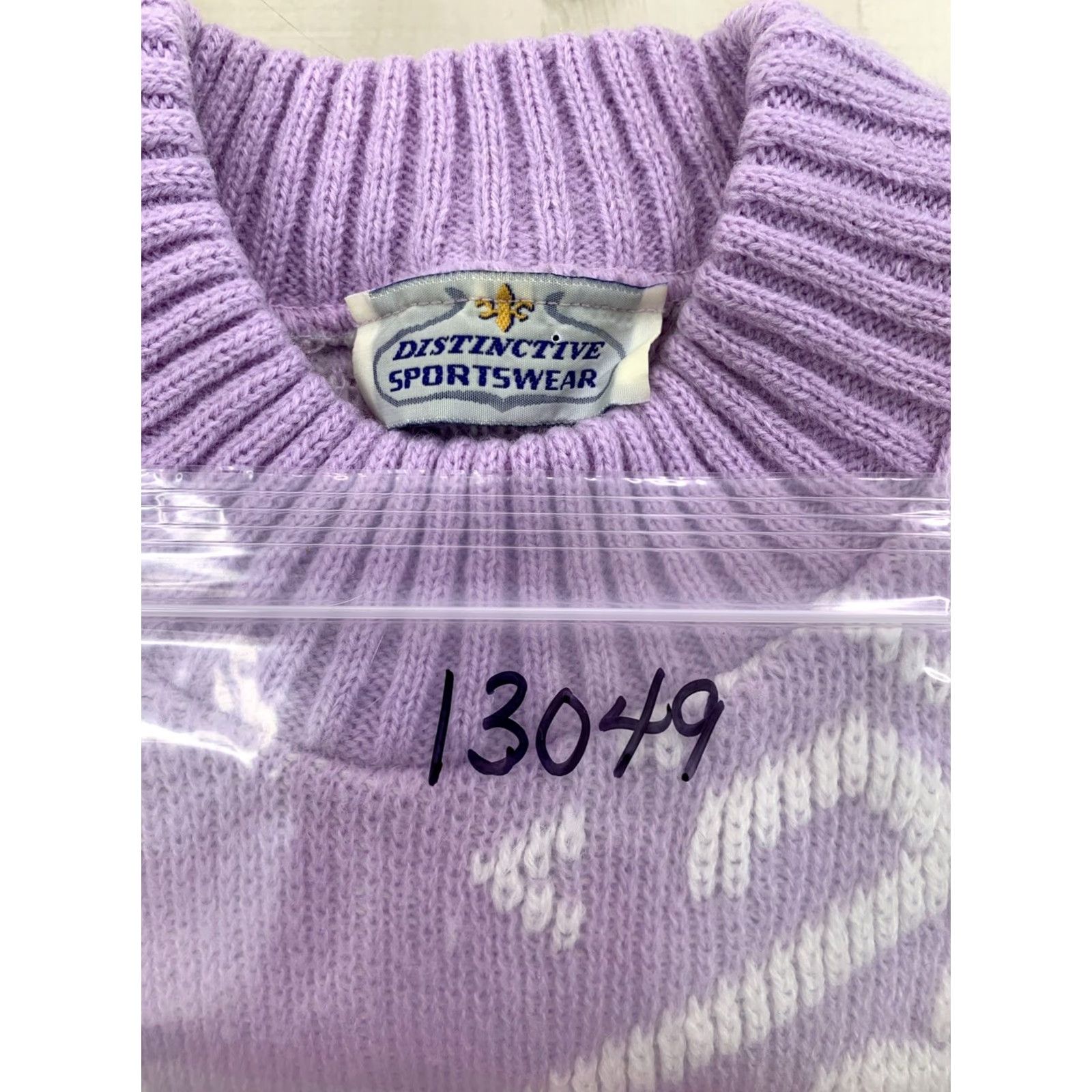 Vintage VINTAGE Distinctive Sportswear Purple Floral High Neck Knit Sweater Medium Women Size M / US 6-8 / IT 42-44 - 7 Thumbnail
