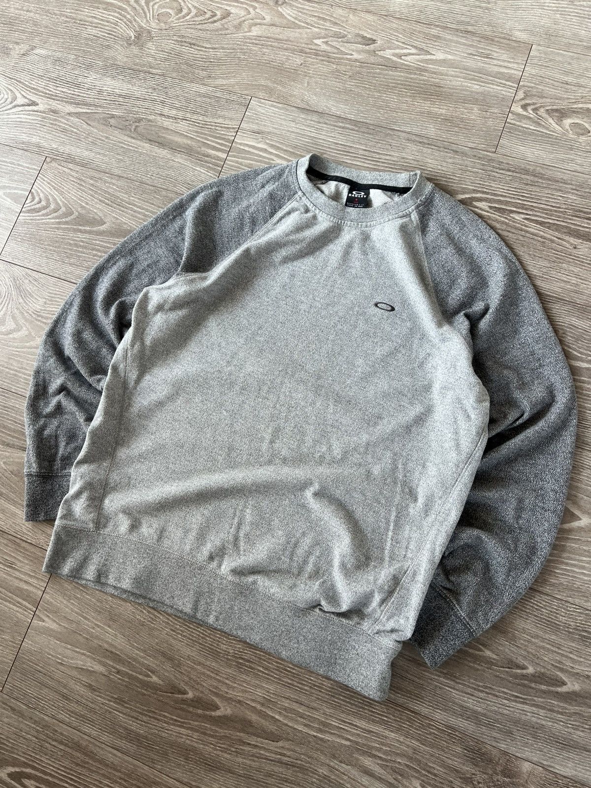 Oakley Oakley Knit O Logo Crew Neck Casual Fit Sweatshirt Size US M / EU 48-50 / 2 - 10 Thumbnail