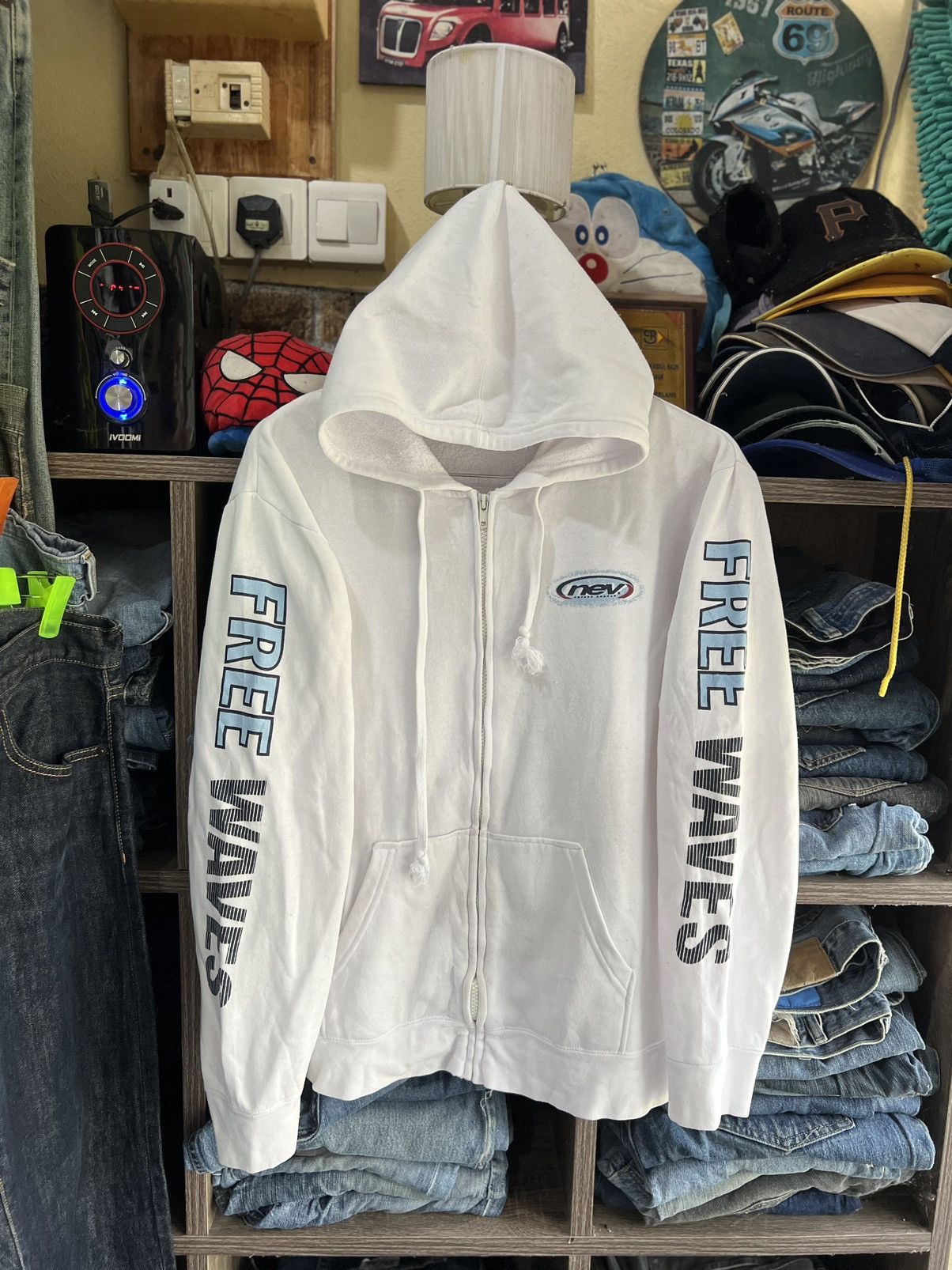 Japanese Brand 🔥Nev Free Waves Zipper Hoodie Size US M / EU 48-50 / 2 - 1 Thumbnail