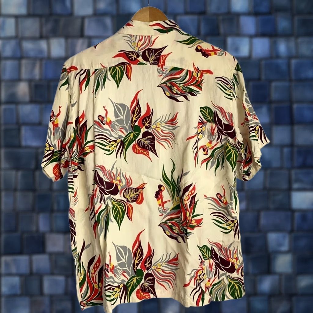 Sun Surf SUN SURF Shirt Men's Aloha Size M Rayon Cream All-over Print Hula Girl USED Floral Short Sleeve Button-Up Japan Summer, Spring Casual Travel Mens Size US M / EU 48-50 / 2 - 1 Thumbnail