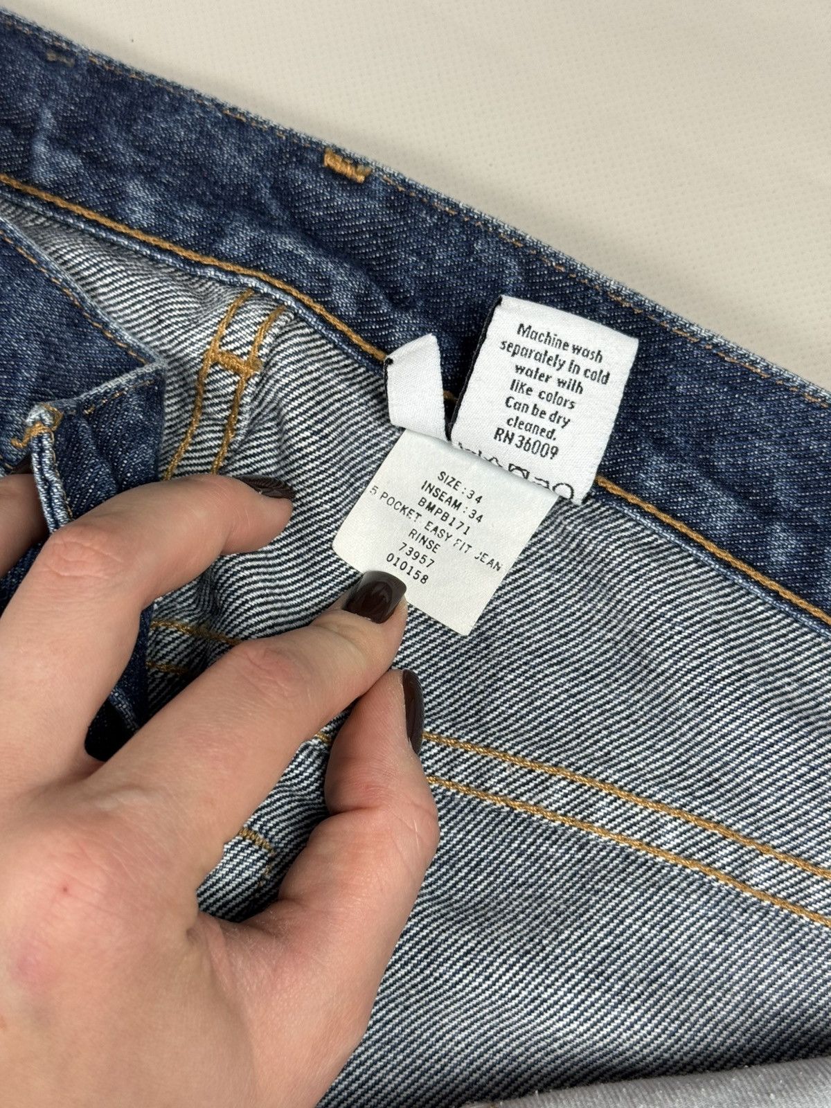 Calvin Klein Calvin Klein Vintage Men’s 5 Pocket Easy Fit Jeans Size 34 Size US 34 / EU 50 - 13 Thumbnail
