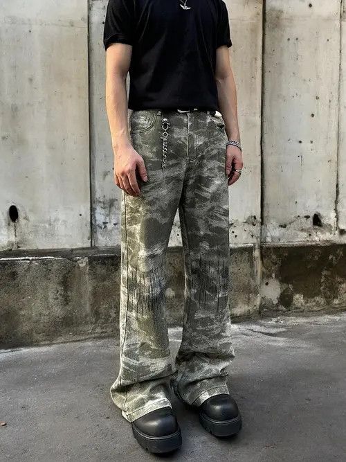 VIBE Camo Graphic Stacked Denim Jeans Size US 30 / EU 46 - 2 Thumbnail