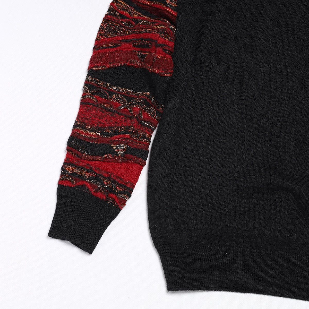Carlo Colucci Carlo Colucci Wool Australian Red Pattern Sweater Size L / US 10 / IT 46 - 6 Thumbnail