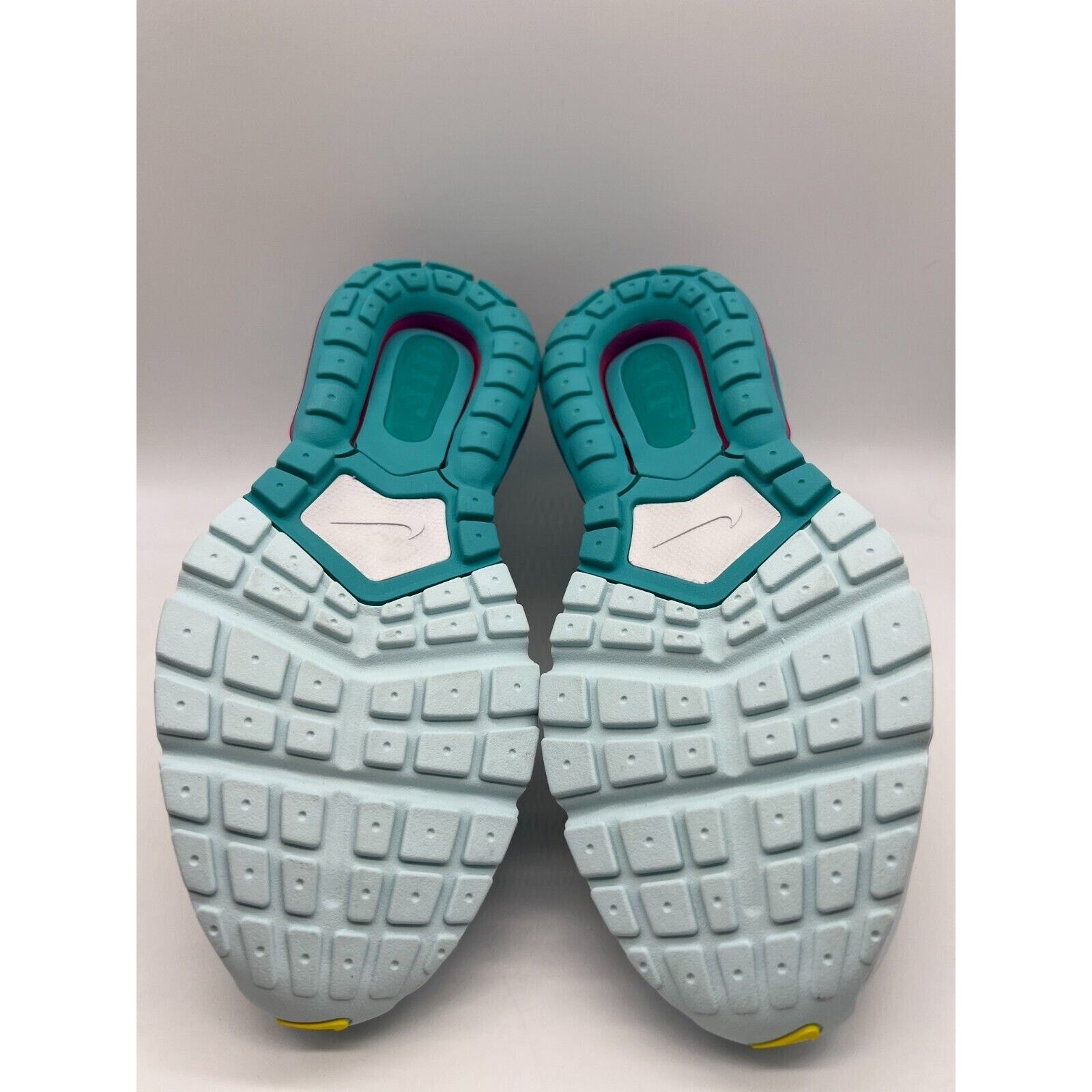 Nike Nike Air Max Pulse London Music Scene HF4890-094 Men Sz 10.5 Size US 10.5 / EU 43-44 - 4 Thumbnail