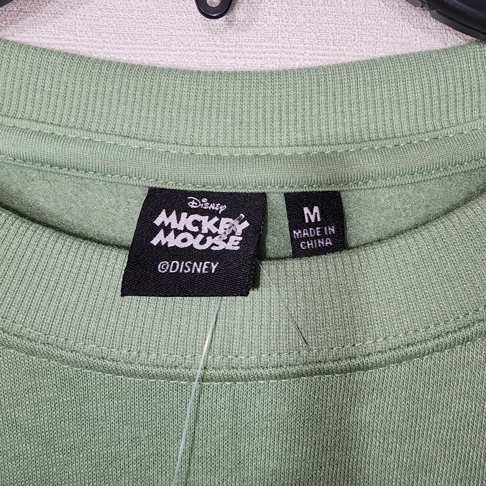 Disney Mickey mouse tennis green sweatshirt men's Medium NWT Size M / US 6-8 / IT 42-44 - 5 Thumbnail