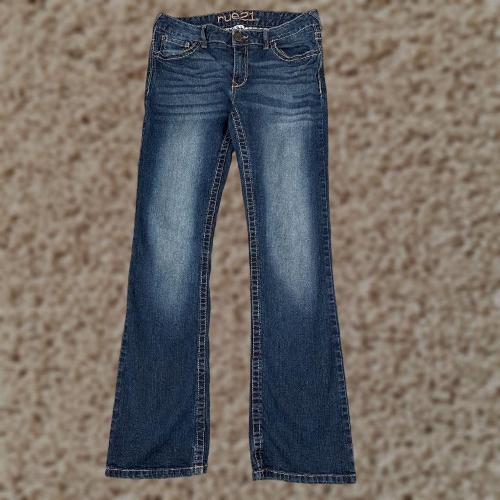 Vintage Rue21 Jeans Juniors 9 Blue Mid Rise Bootcut Dark Wash Embroidered Cotton 30x31 Womens Size 30" / US 8 / IT 44 - 1 Thumbnail
