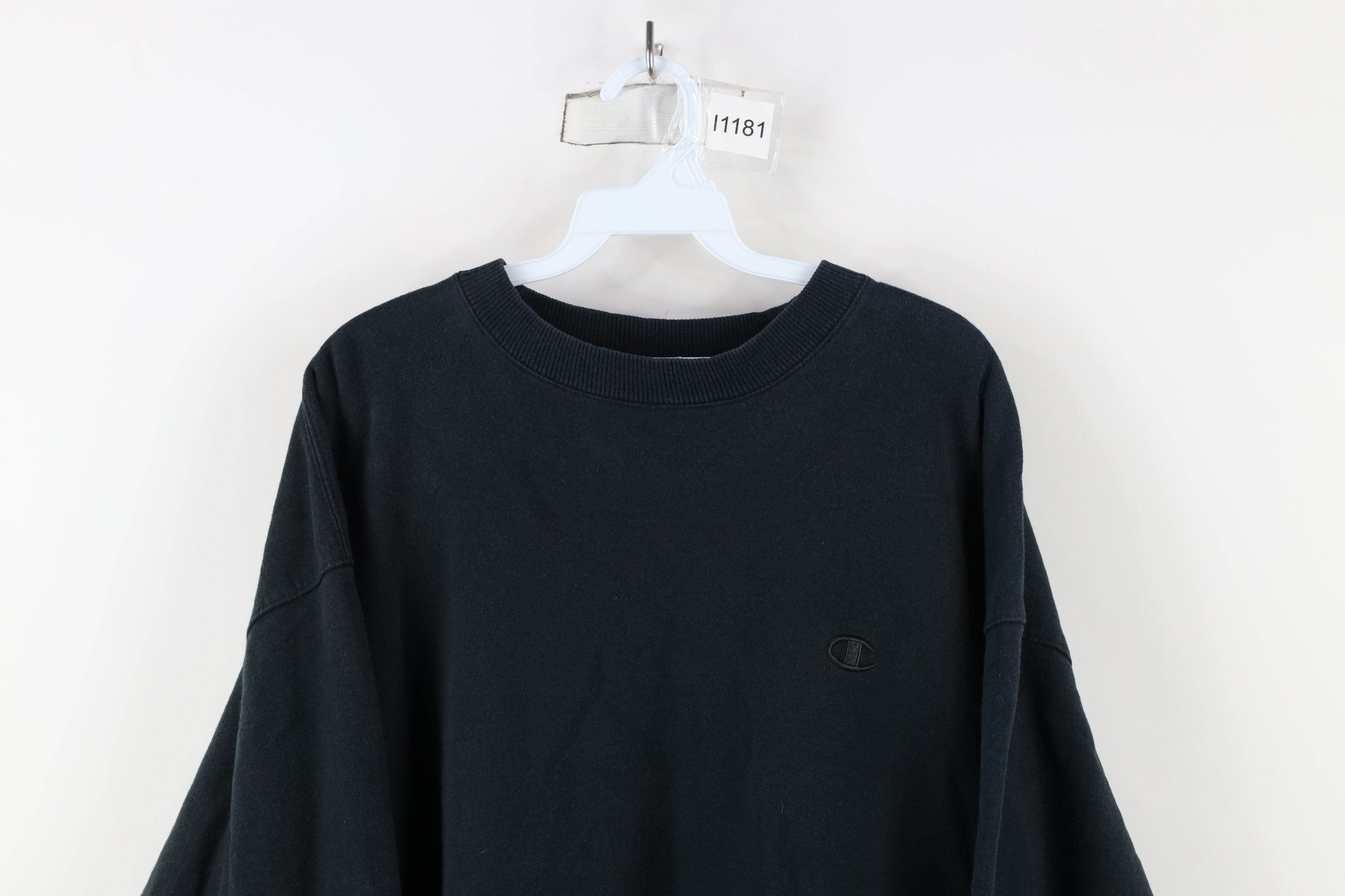 Champion × Vintage Vintage Champion Faded Monochrome Crewneck Sweatshirt Black Size US XXL / EU 58 / 5 - 2 Thumbnail