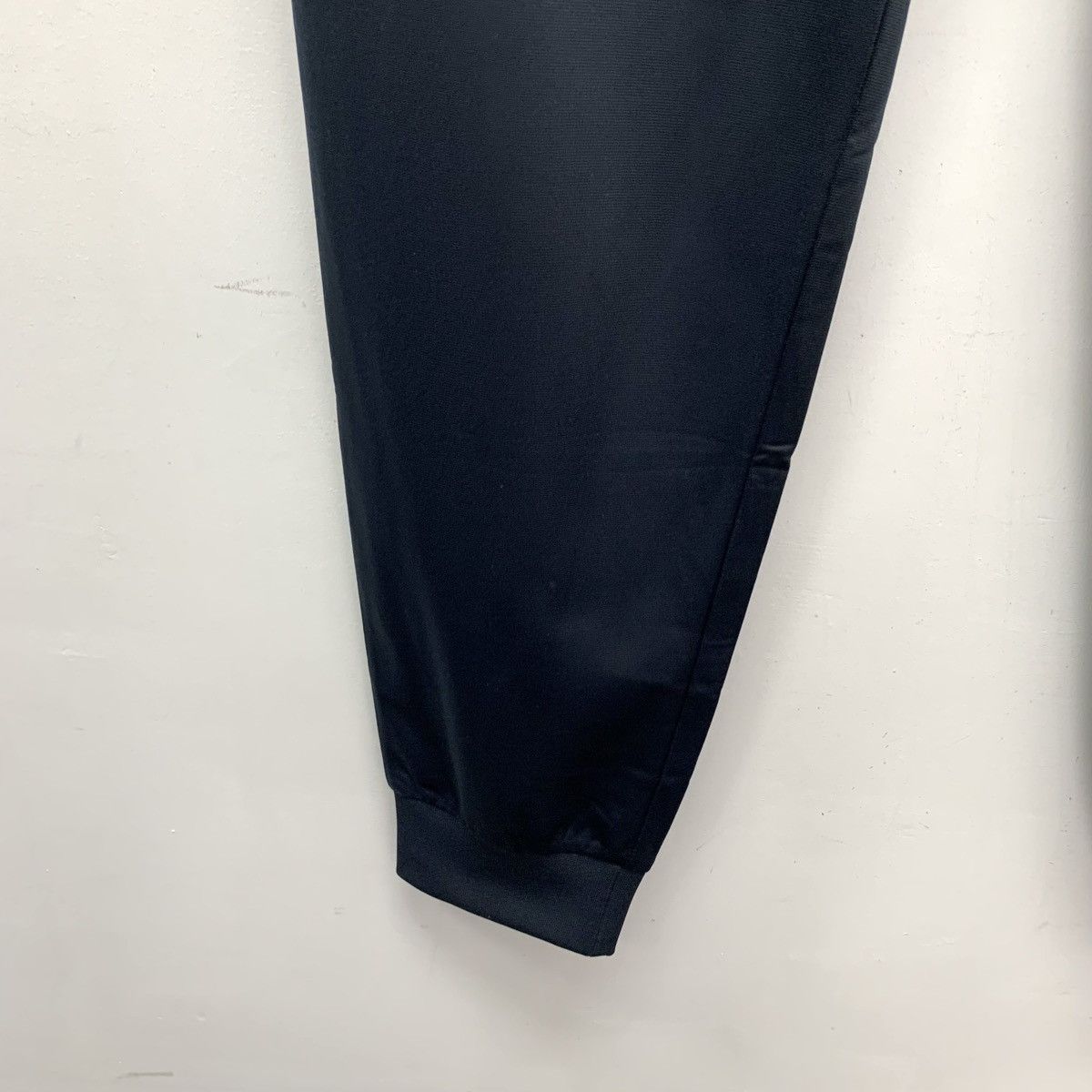 Armani Armani Black Logo Printed Casual Pants K26WX Size US 36 / EU 52 - 5 Thumbnail