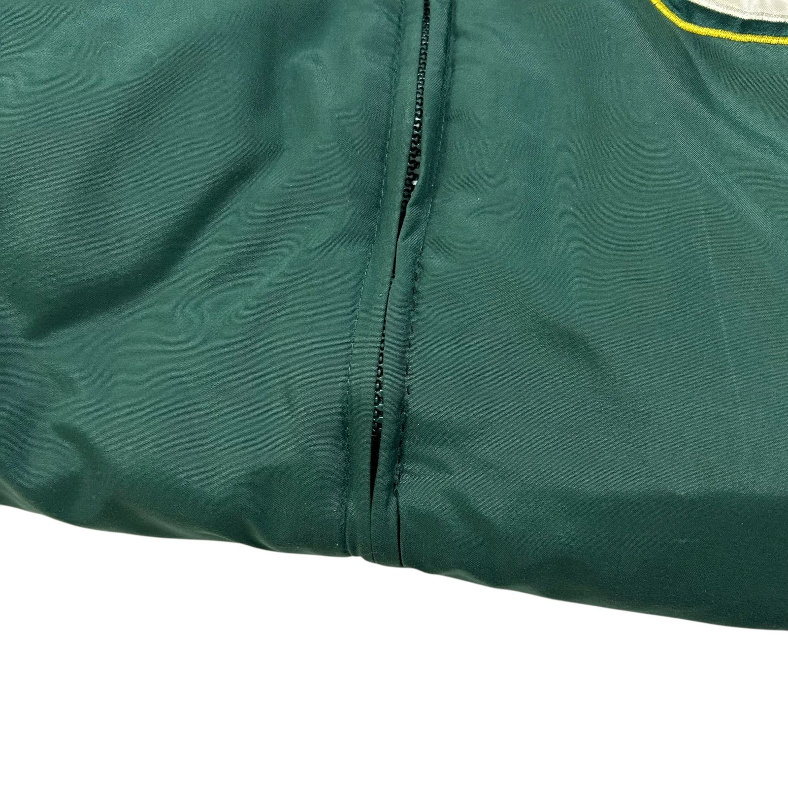 NFL VTG 90s GREEN BAY PACKERS LOGO ATHLETIC PUFFER JACKET Size US L / EU 52-54 / 3 - 11 Thumbnail