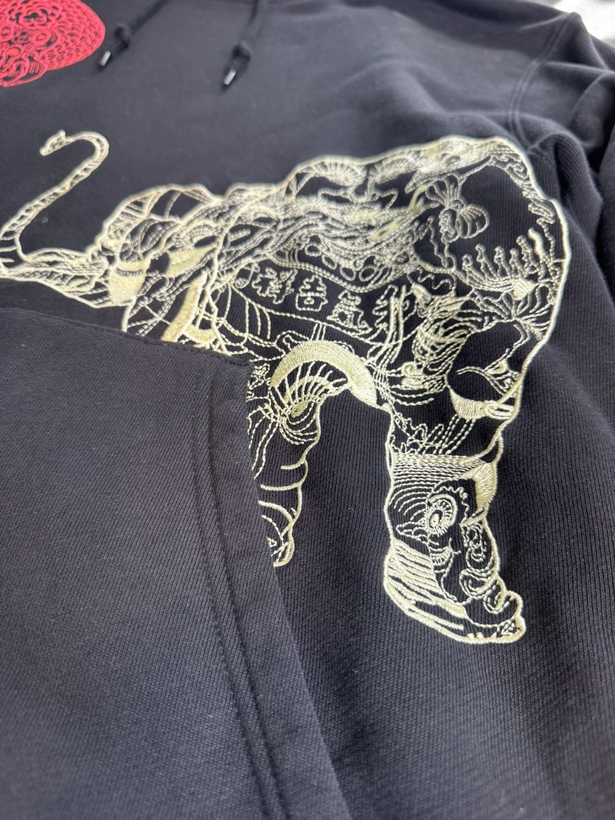 Adidas Adidas x Keiichi Tanaami Embroidered Intricate Hoodie Size US M / EU 48-50 / 2 - 3 Thumbnail