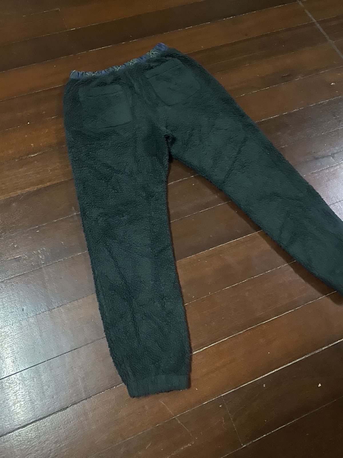 JW Anderson × Nigo × Uniqlo Crazy Baggy J.W Anderson x Uniqlo Fleece Hip Hop Pants Size US 31 - 8 Thumbnail