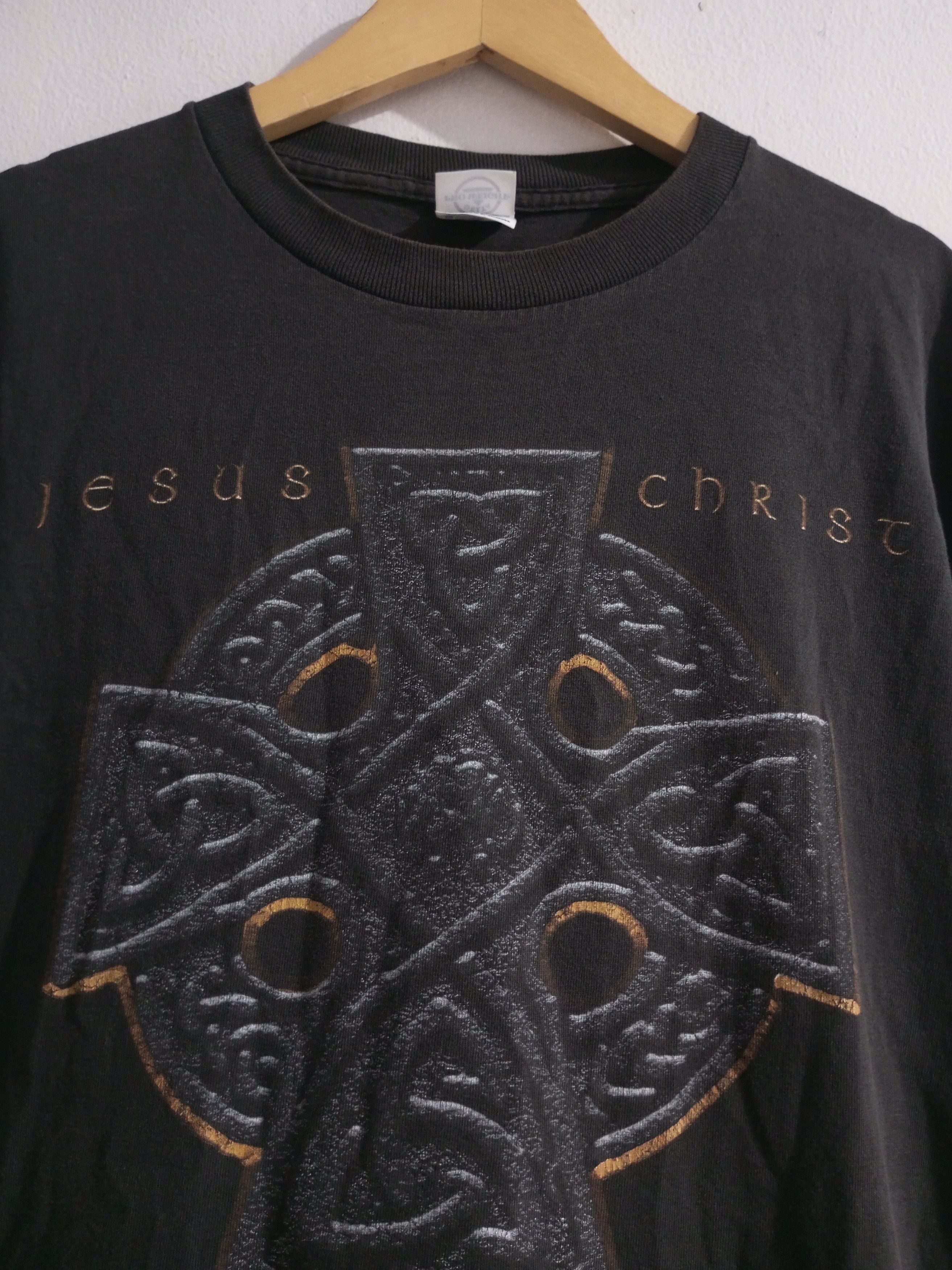 If Six Was Nine Vintage the lord of king sun fadded jesus tee Size US M / EU 48-50 / 2 - 5 Thumbnail