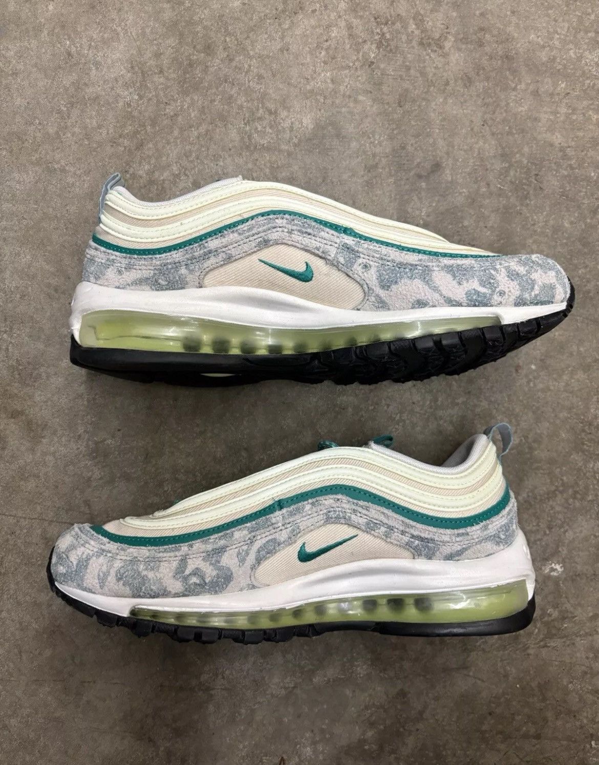 Nike Size 8.5- BRAND NEW Nike Air Max 97 Neptune Green Camo Size US 8.5 / EU 41-42 - 1 Thumbnail