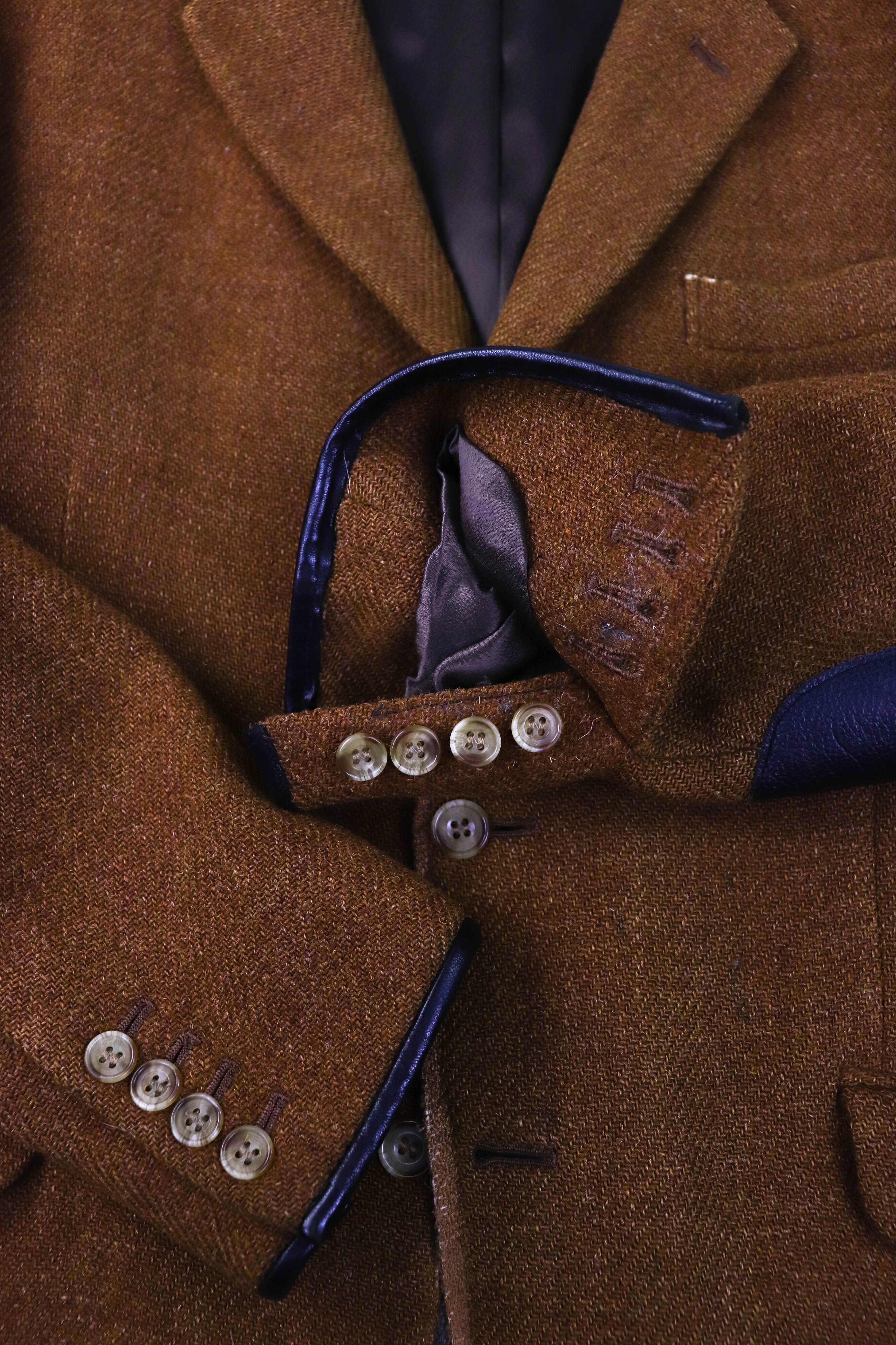 Hackett HACKETT England Made Leather Patches Distressed Tweed Blazer Size US M / EU 48-50 / 2 - 10 Thumbnail