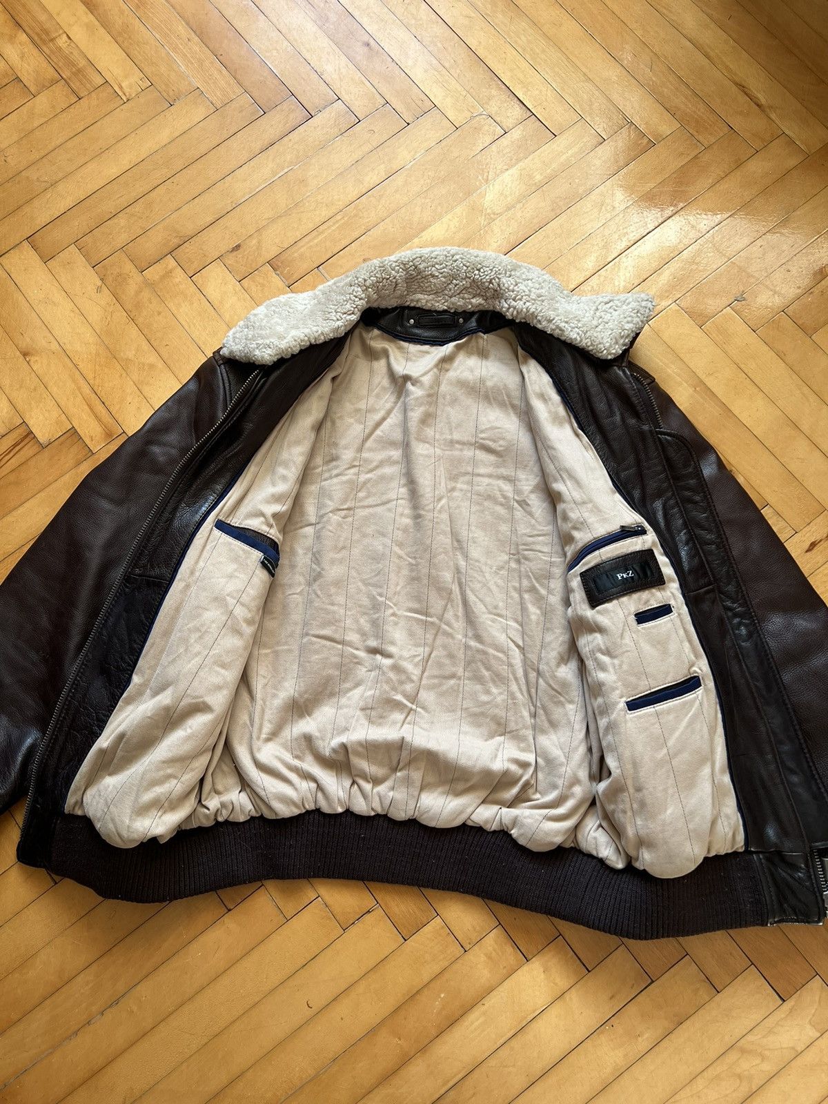 Vintage Vintage Leather Flight Pilot Bomber Jacket Avirex style Size US XL / EU 56 / 4 - 4 Thumbnail