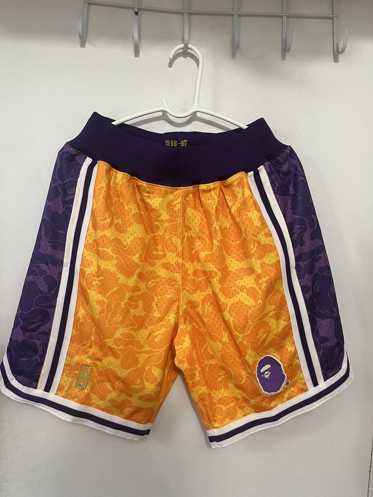 BAPE x Mitchell & Ness x NBA Golden State Warriors Basketball 2024 Shorts