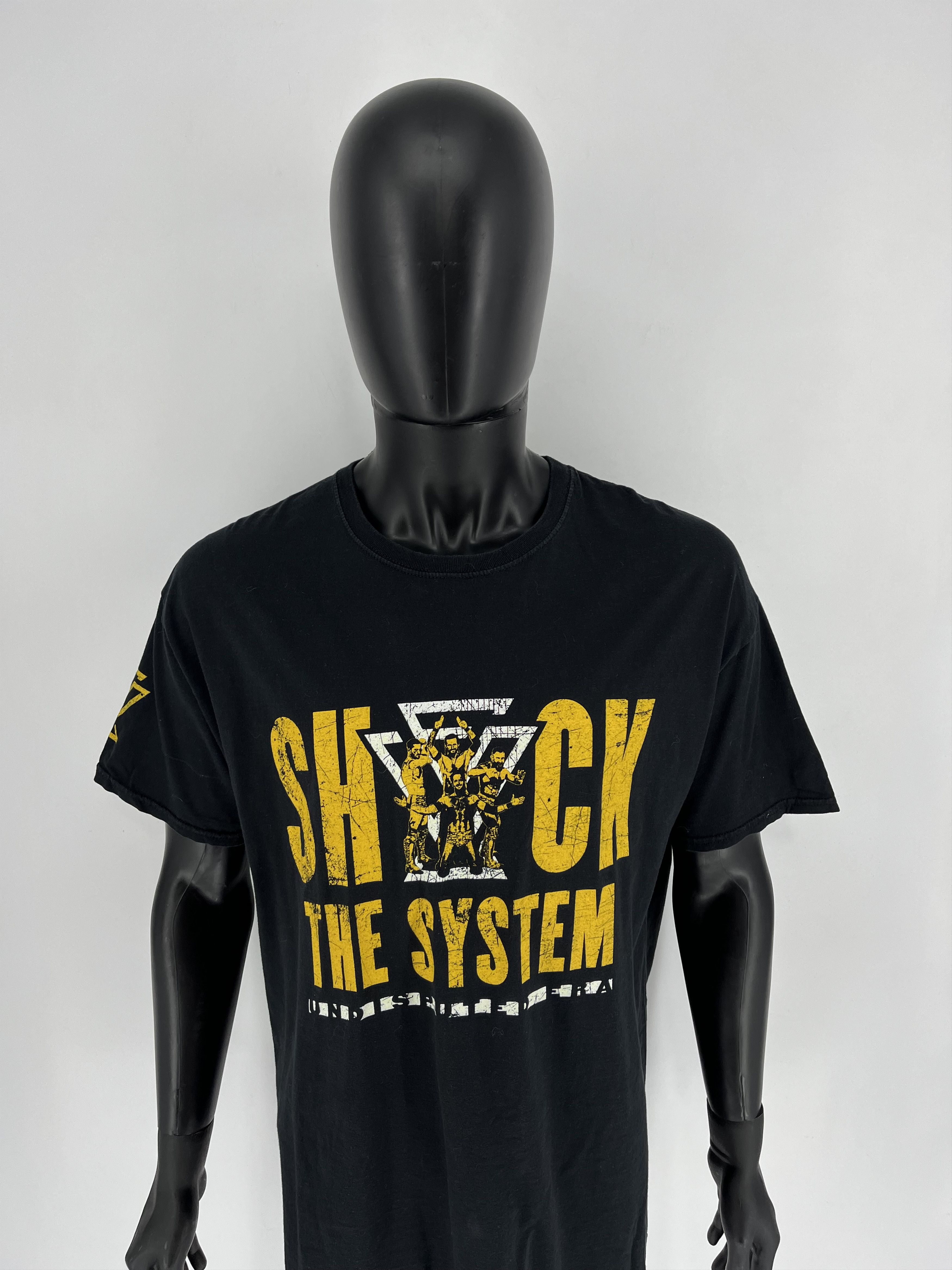 Vintage Wwe T-Shirts 2019 Size US XL / EU 56 / 4 - 5 Thumbnail