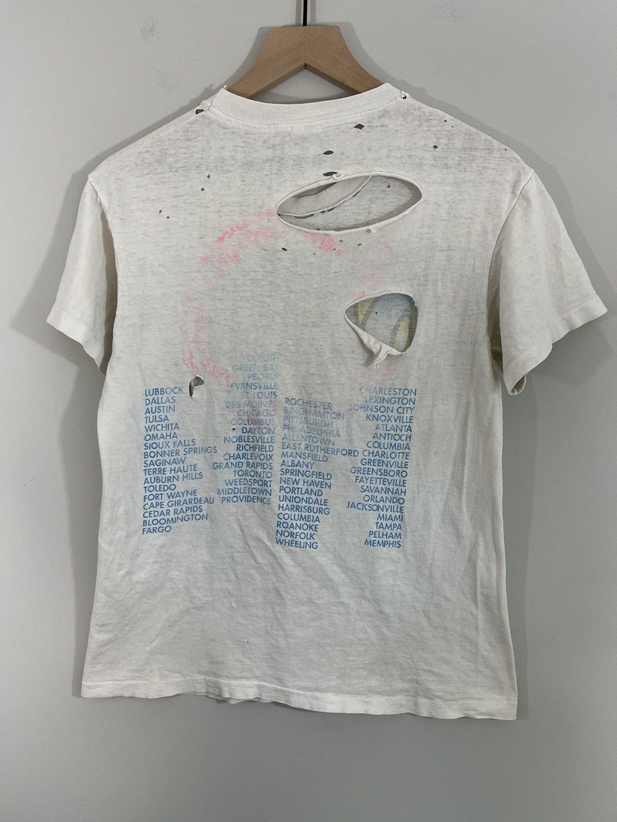 Vintage KISS Thrashed Single Stitch Rare Tour Band Tee Size US M / EU 48-50 / 2 - 12 Thumbnail