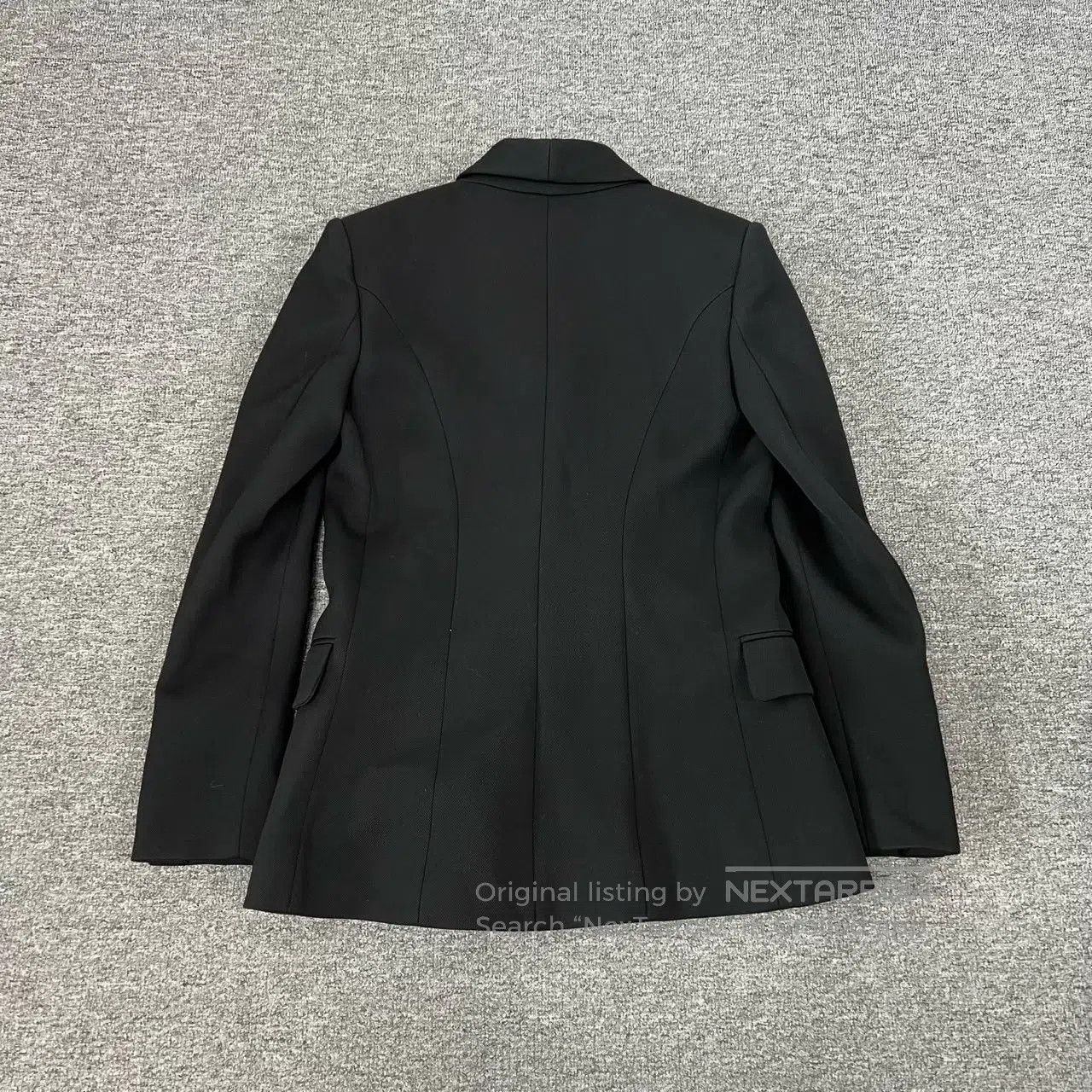 Balmain BALMAIN Classic style: Gold buttoned suit jacket| Size 40R - 2 Thumbnail