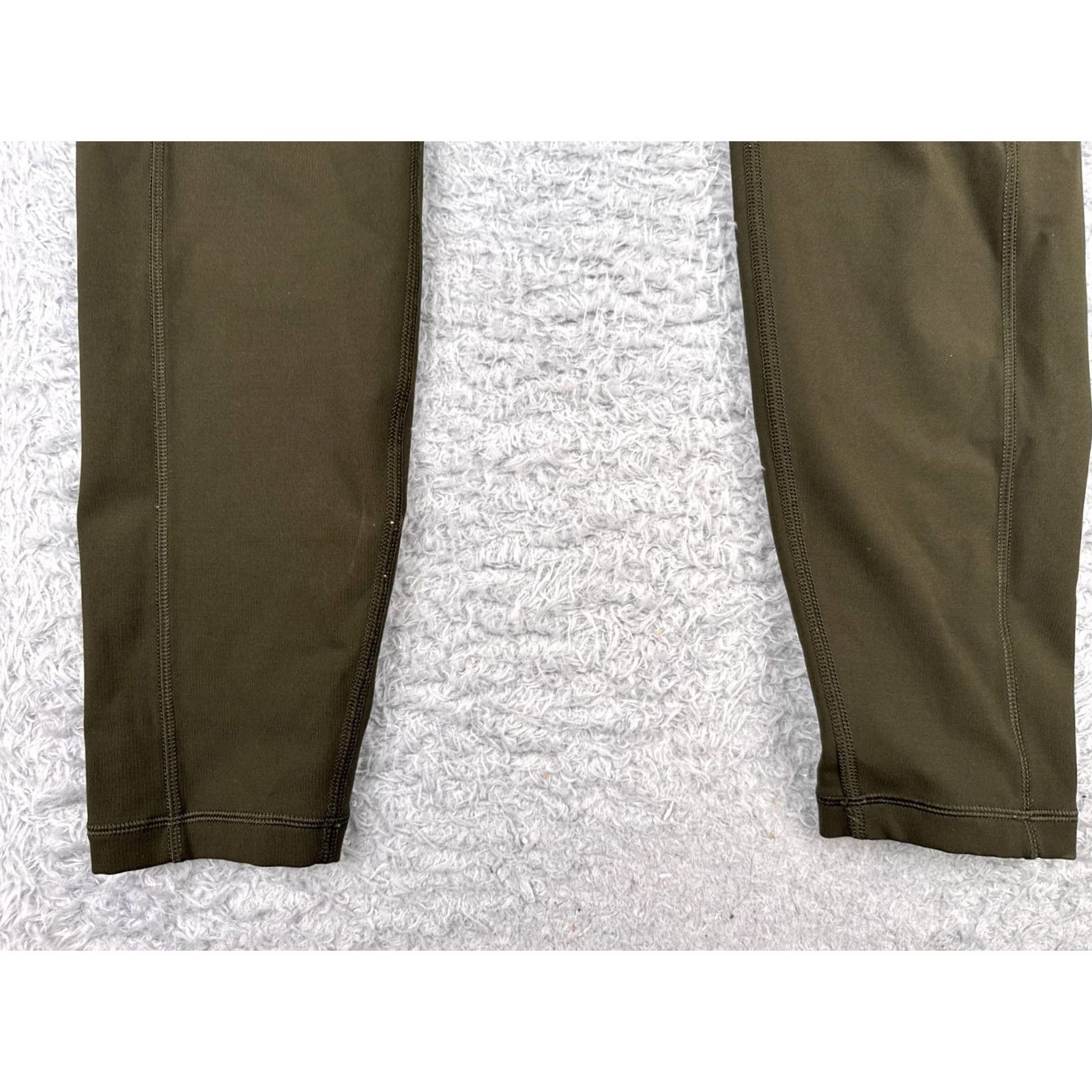 Lululemon Lululemon Pants Women 8 Green Breezy Dot Tight 25" Tapered Luxtreme W5AZOS Pants Women 8 Green Breezy Dot Tight 25" Tapered Luxtreme W5AZOS Size 30" / US 8 / IT 44 - 2 Thumbnail