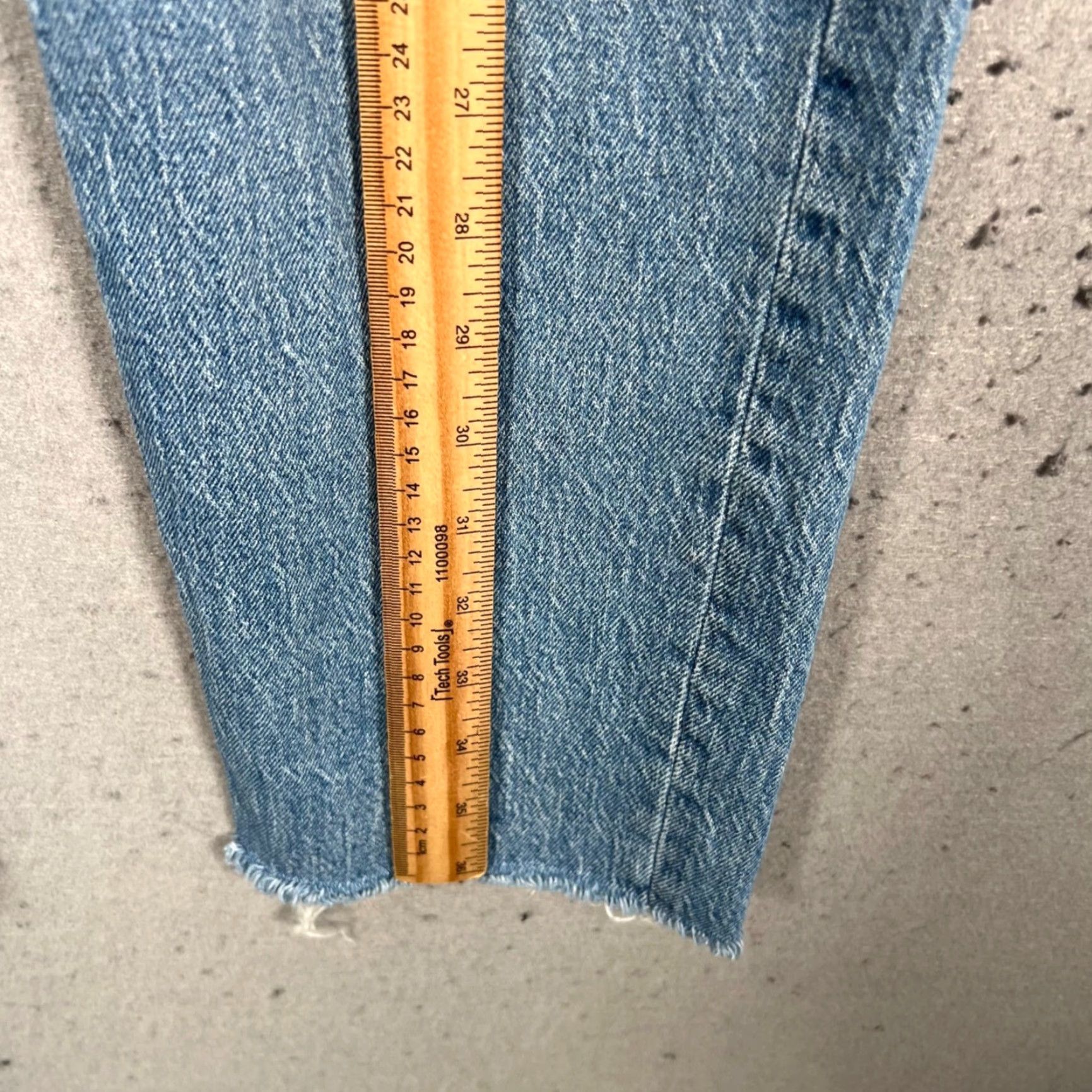 Madewell Madewell Jeans Woman 27 The Perfect Vintage Light Wash High Rise Raw Hem 5-Pocket Denim Straight Sizes Adult Womens Size 27" / US 4 / IT 40 - 7 Thumbnail