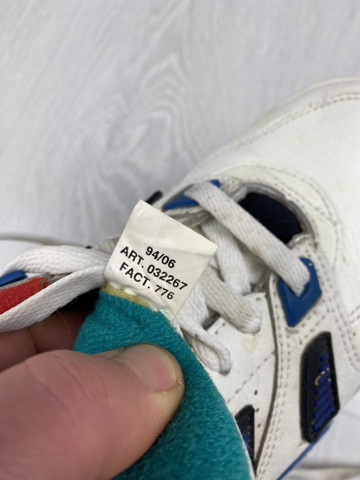 Adidas Vintage Adidas ATP Tour 1994 Shoes Tennis Torsion Nike Court Size US 7 / EU 40 - 14 Thumbnail