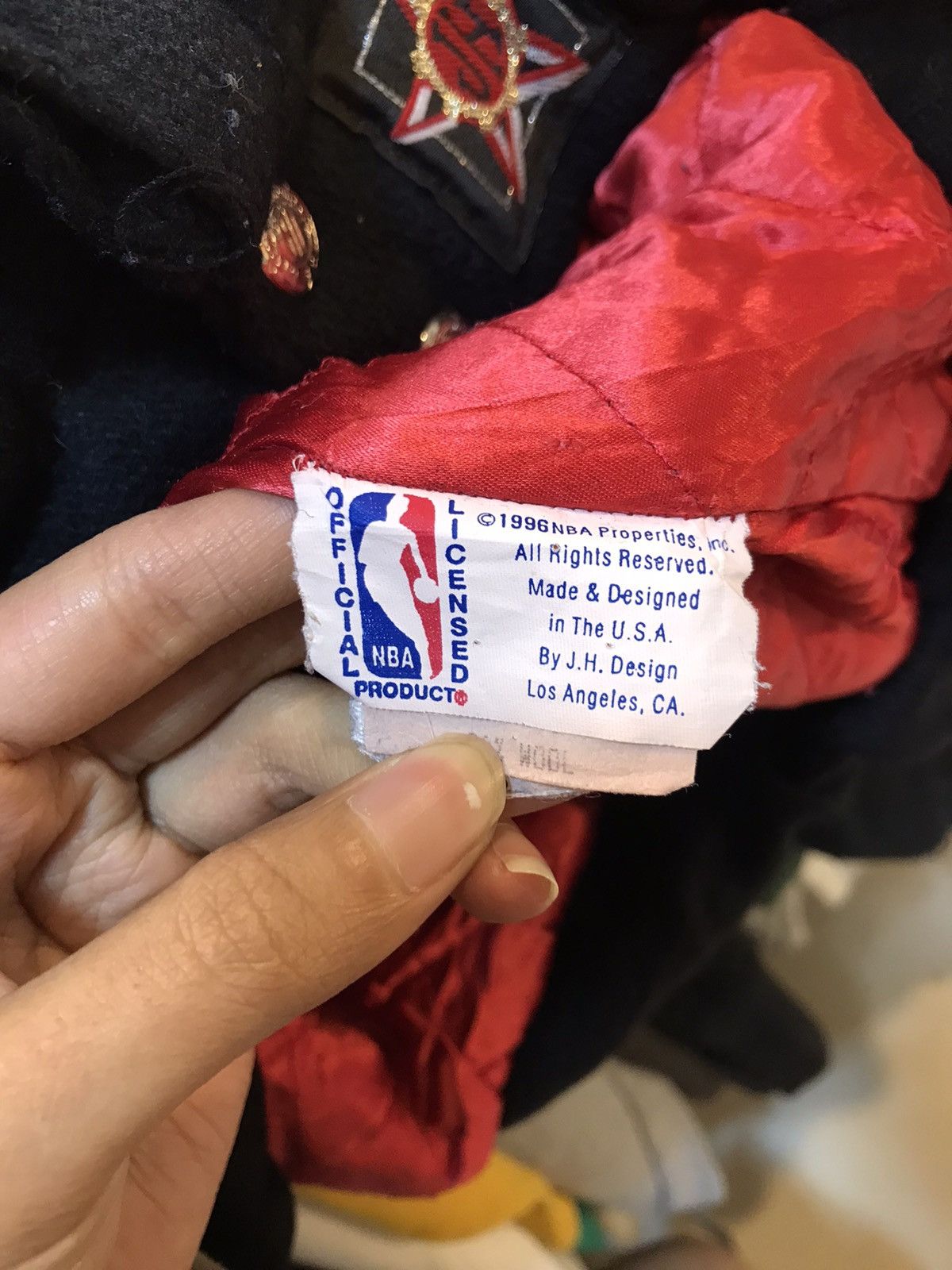 NBA × Vintage Rare Vintage NBA Chicago Bulls Leather bomber Jacket Size US L / EU 52-54 / 3 - 4 Thumbnail