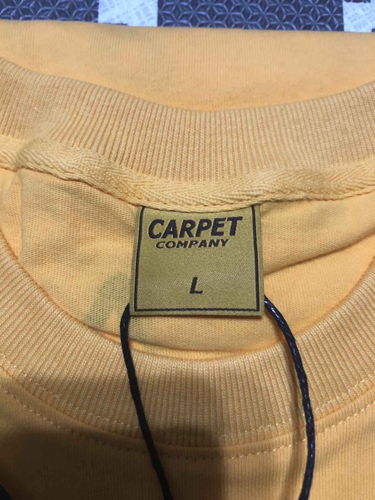 Other Carpet Company Moroccan Tee Size US L / EU 52-54 / 3 - 6 Thumbnail