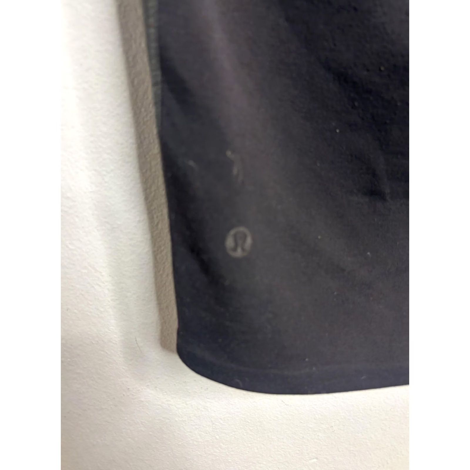 Lululemon Lululemon Shorts Mens Large Black Gray Athletic Drawstring Pockets Logo Size US 31 - 7 Thumbnail