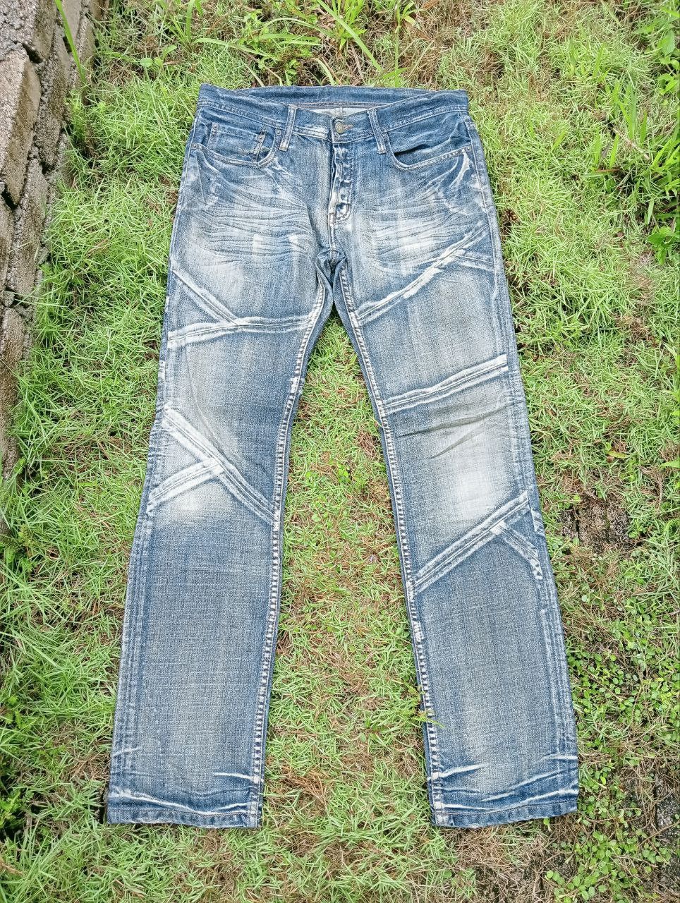 If Six Was Nine VINTAGE EDGE RUPERT JAPAN DISTRESSED LOOK JEANS Size US 35 - 3 Thumbnail