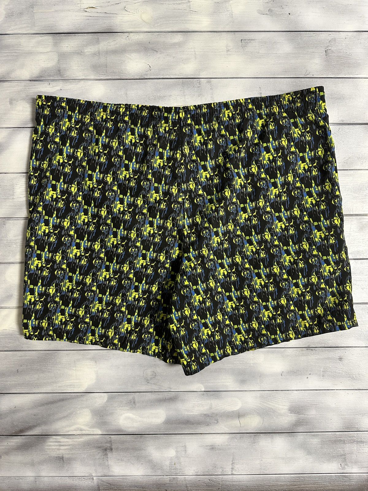 Vintage Very Rare Vintage Shorts Nike 90’ Swoosh Size US 34 / EU 50 - 5 Thumbnail
