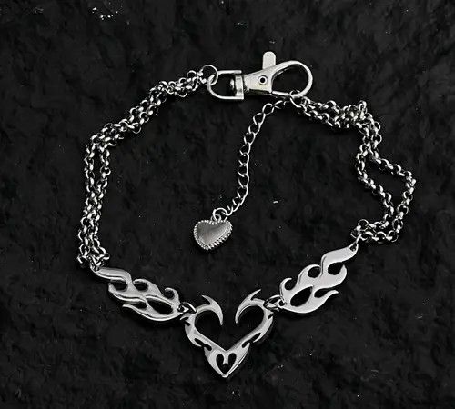 Jewelry Silver Flame Heart Choker Necklace, Edgy Chain Jewelry Size ONE SIZE - 1 Thumbnail