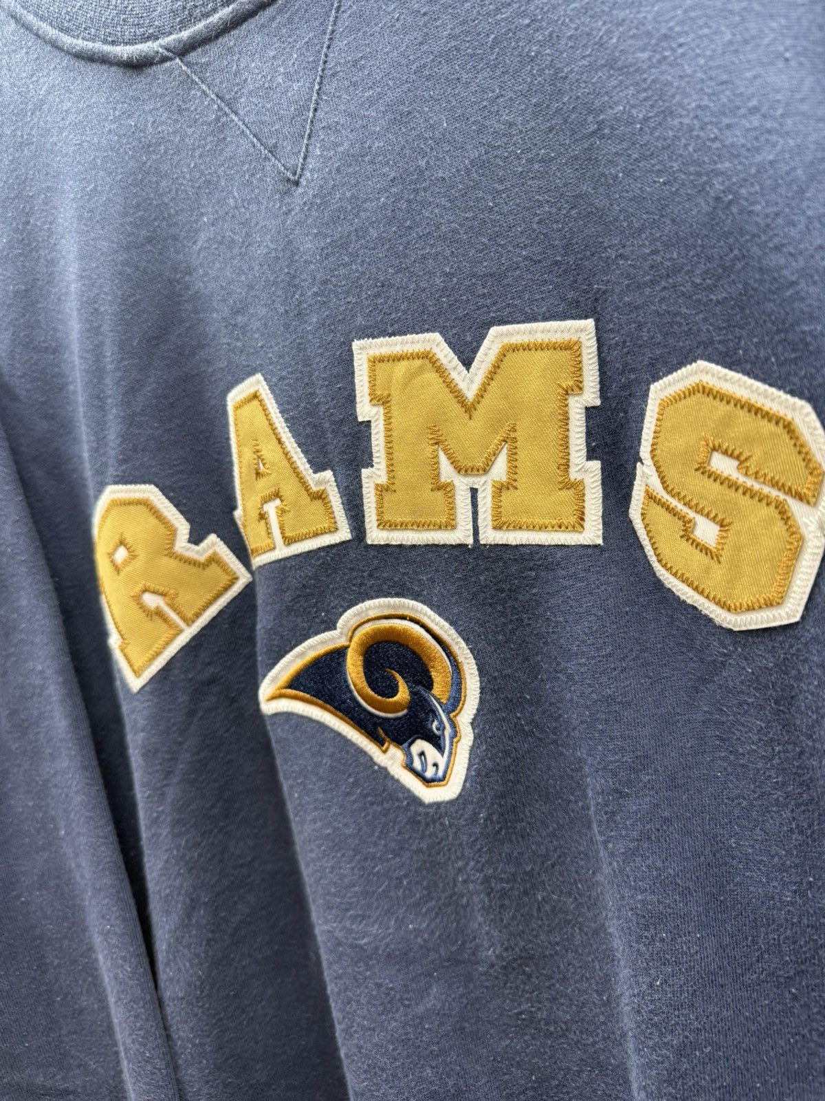 NFL Size XL - vintage 1990s Y2K St. Louis / LA Rams sweatshirt Size US XL / EU 56 / 4 - 5 Thumbnail