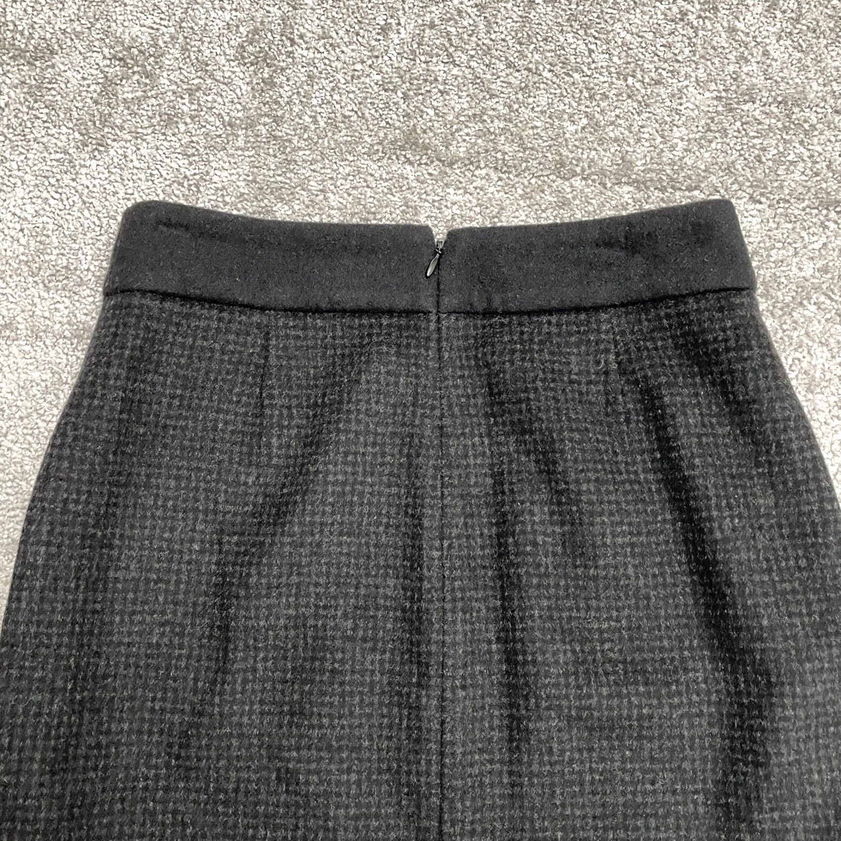J.Crew VINTAGE J.Crew Wool Houndstooth Short Pencil Skirt Womens 00 Gray Black Pockets 24x17 Size 24" / US 00 / IT 34 - 3 Thumbnail