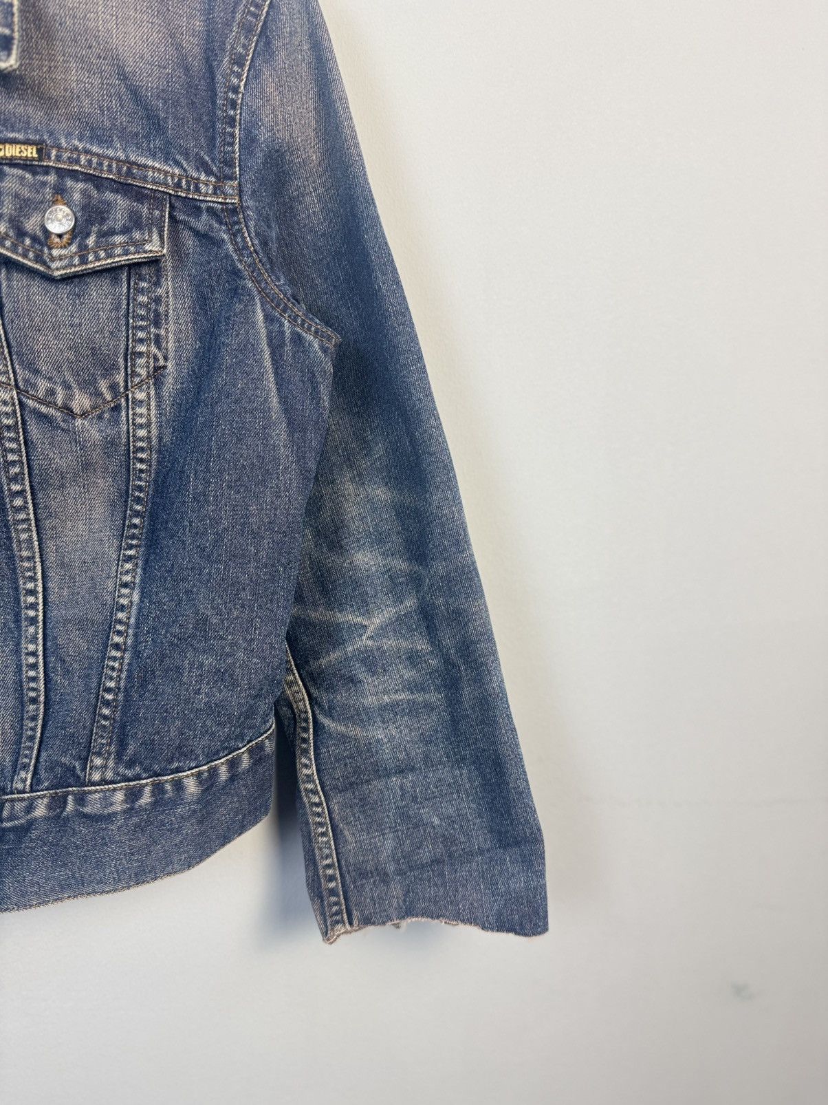 Diesel × Japanese Brand × Vintage Vintage Diesel 90s y2k denim Faded jacket Size M / US 6-8 / IT 42-44 - 2 Thumbnail