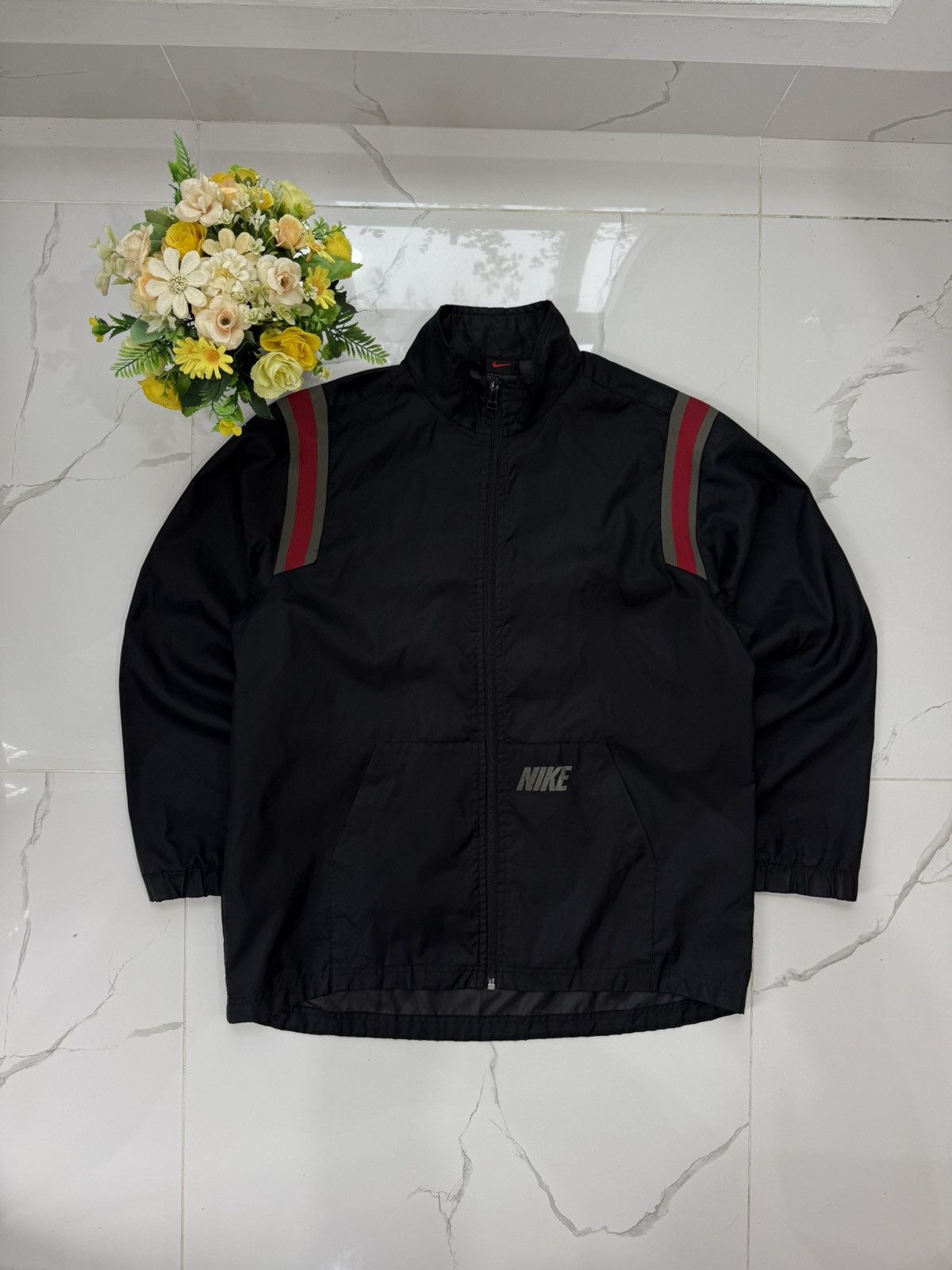 90’s NIKE RARE BIG LOGO RETRO Y2K ZIP SWOOSH NYLON JACKET