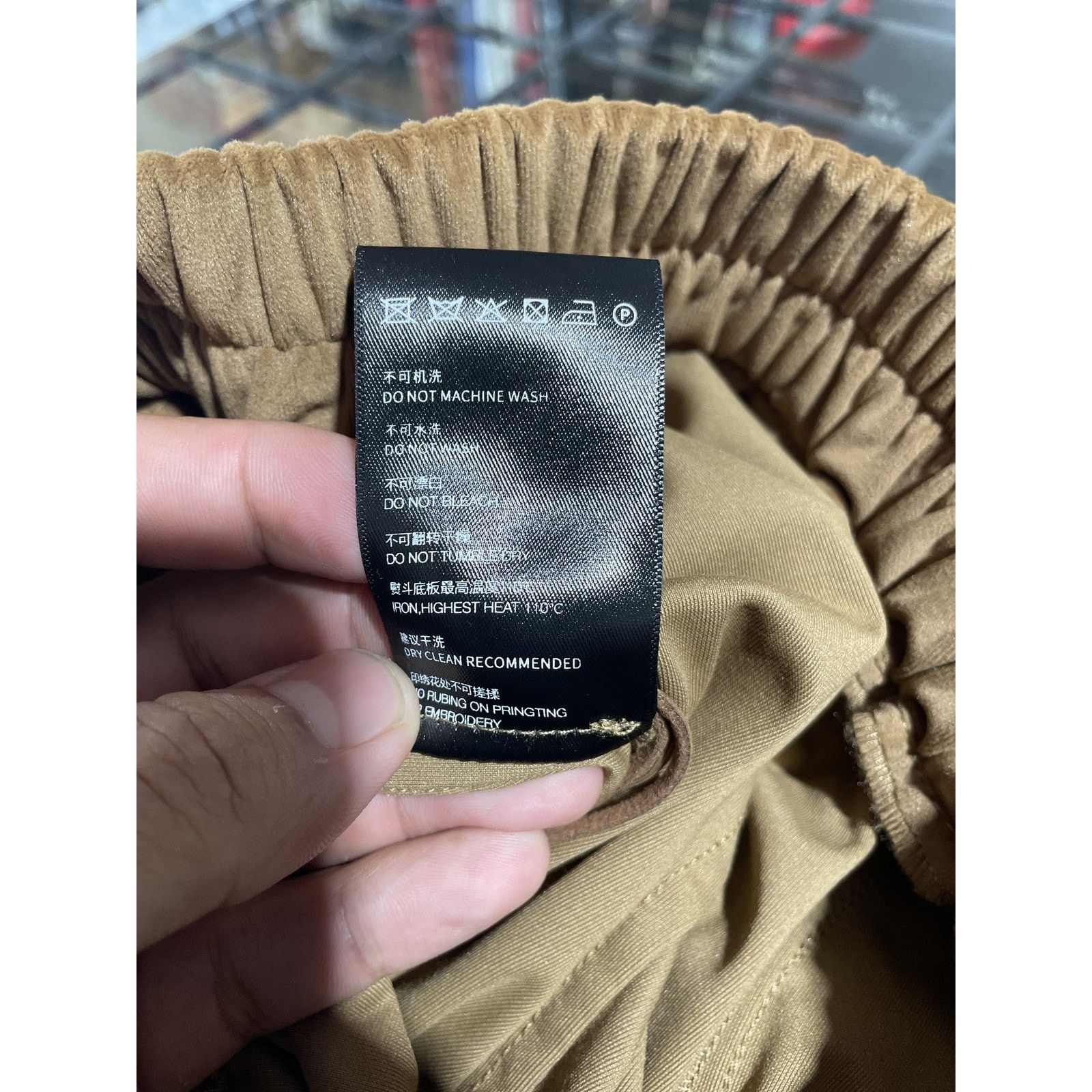 Other BIRTH OF A ROYAL CHILD SIZE MEDIUM NEW Size US 32 / EU 48 - 5 Thumbnail