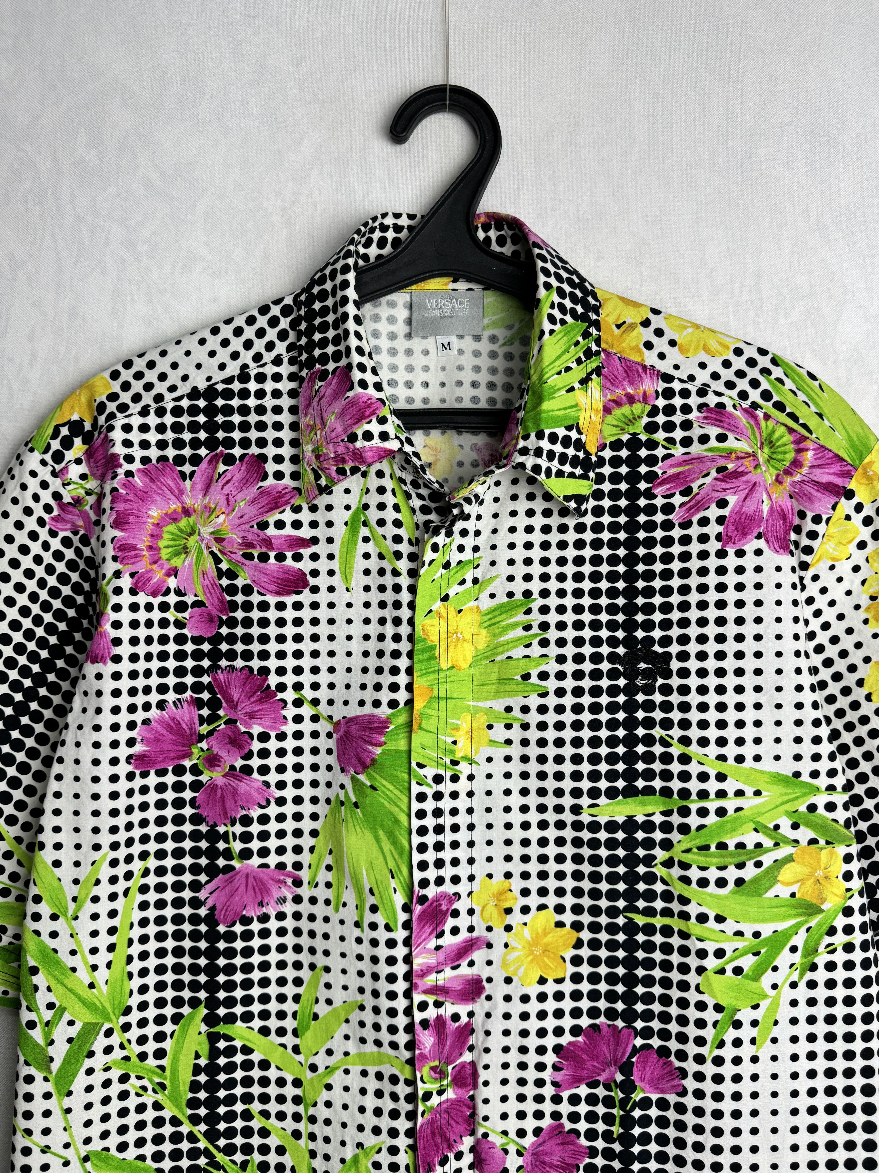 Versace Jeans Couture VERSACE JEANS COUTURE vintage men’s floral polka dot shirt Size US M / EU 48-50 / 2 - 3 Thumbnail