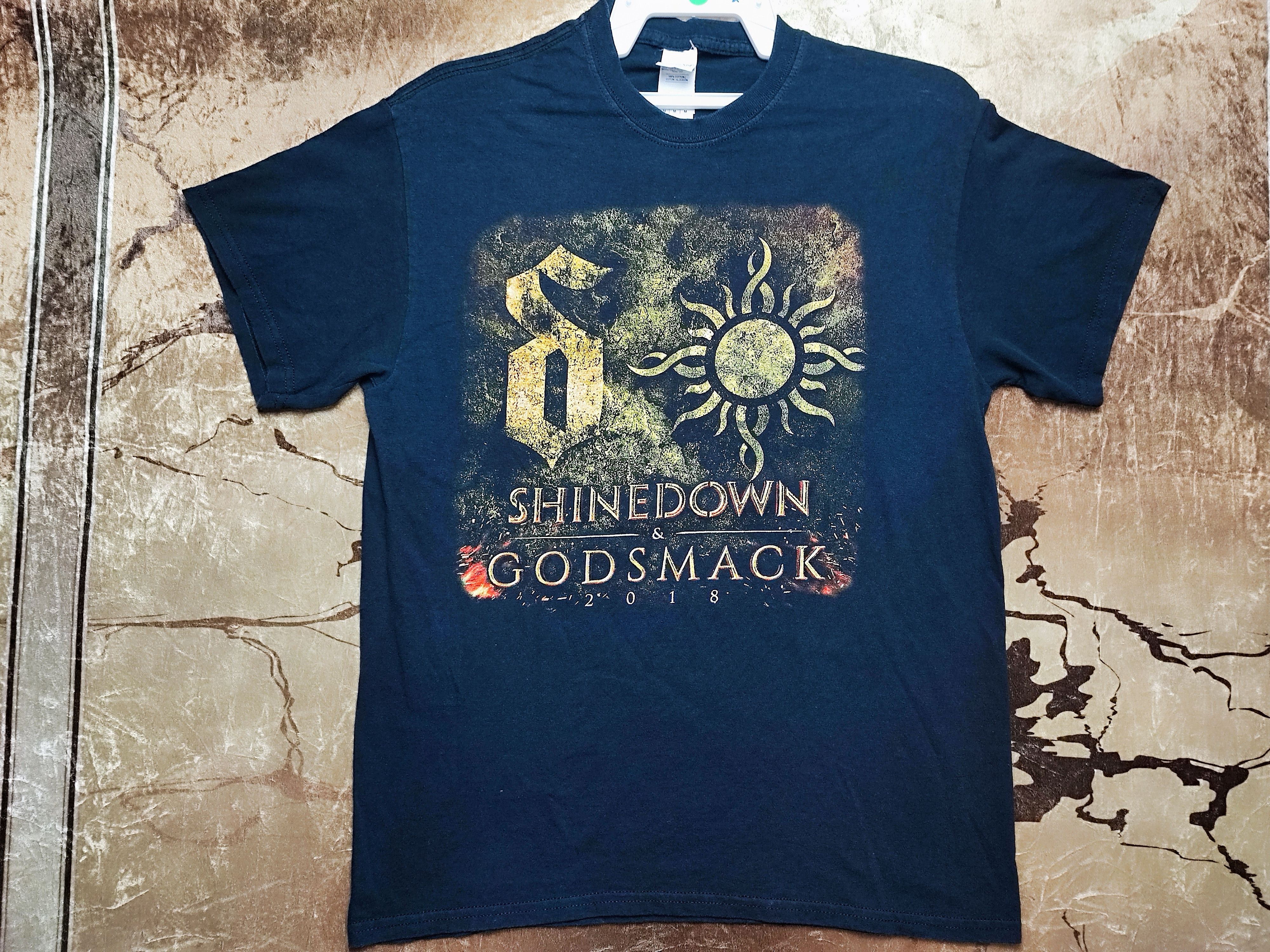 Band Tees × Rap Tees × Vintage Shinedown Godsmack Band Tshirt Size US M / EU 48-50 / 2 - 1 Thumbnail