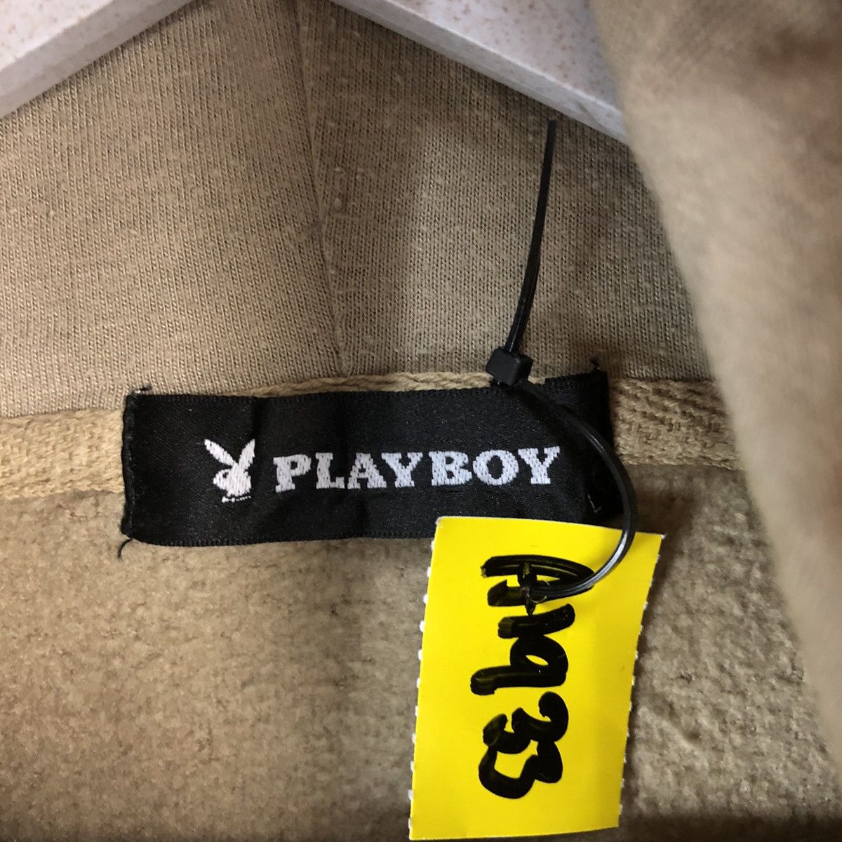 Playboy Play Boy vintage font sleeve Brown Hoodie #A1933 Size US L / EU 52-54 / 3 - 10 Thumbnail