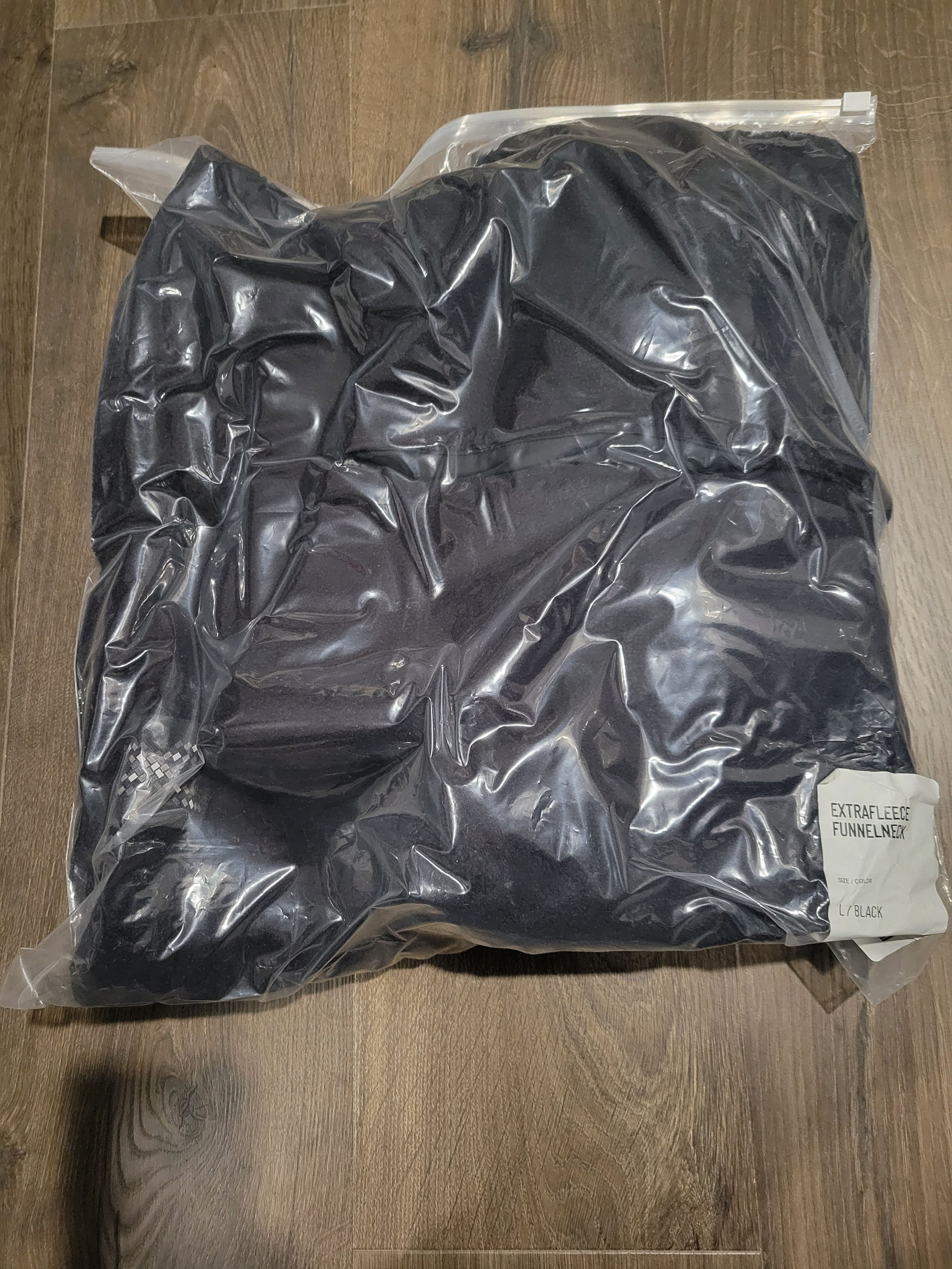 Outlier Extrafleece Funnelneck Size US L / EU 52-54 / 3 - 5 Thumbnail