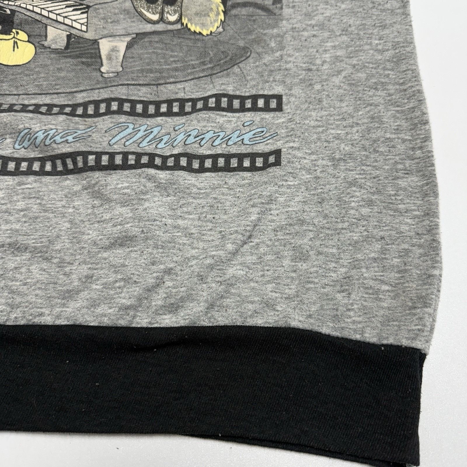 Disney Vintage 80s Disney Mickey Minnie Mouse Sweatshirt Medium Size US M / EU 48-50 / 2 - 6 Thumbnail