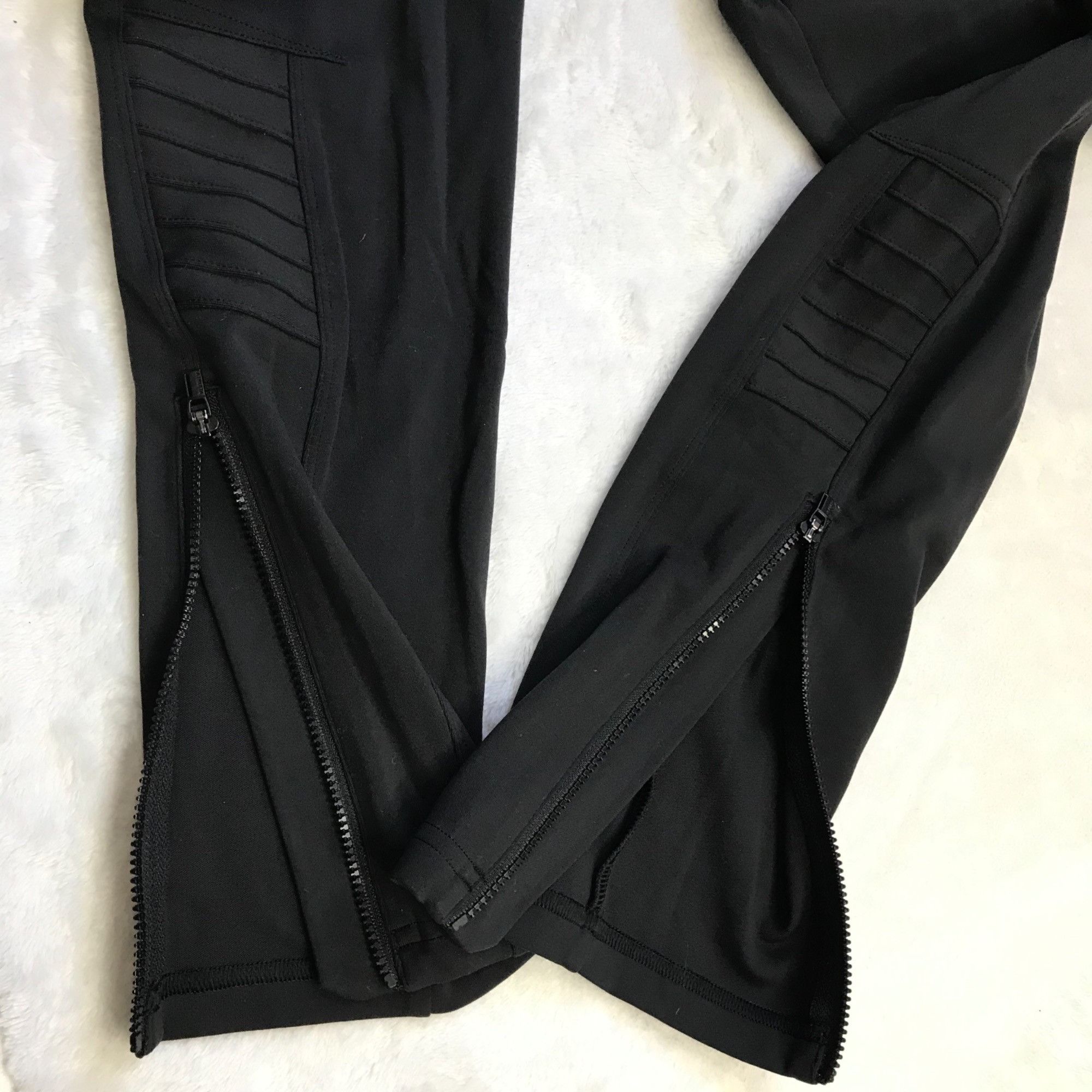 Athleta Athleta Delancey Moto Tight Leggings Women's Medium Black Zi Size 27" / US 4 / IT 40 - 8 Thumbnail