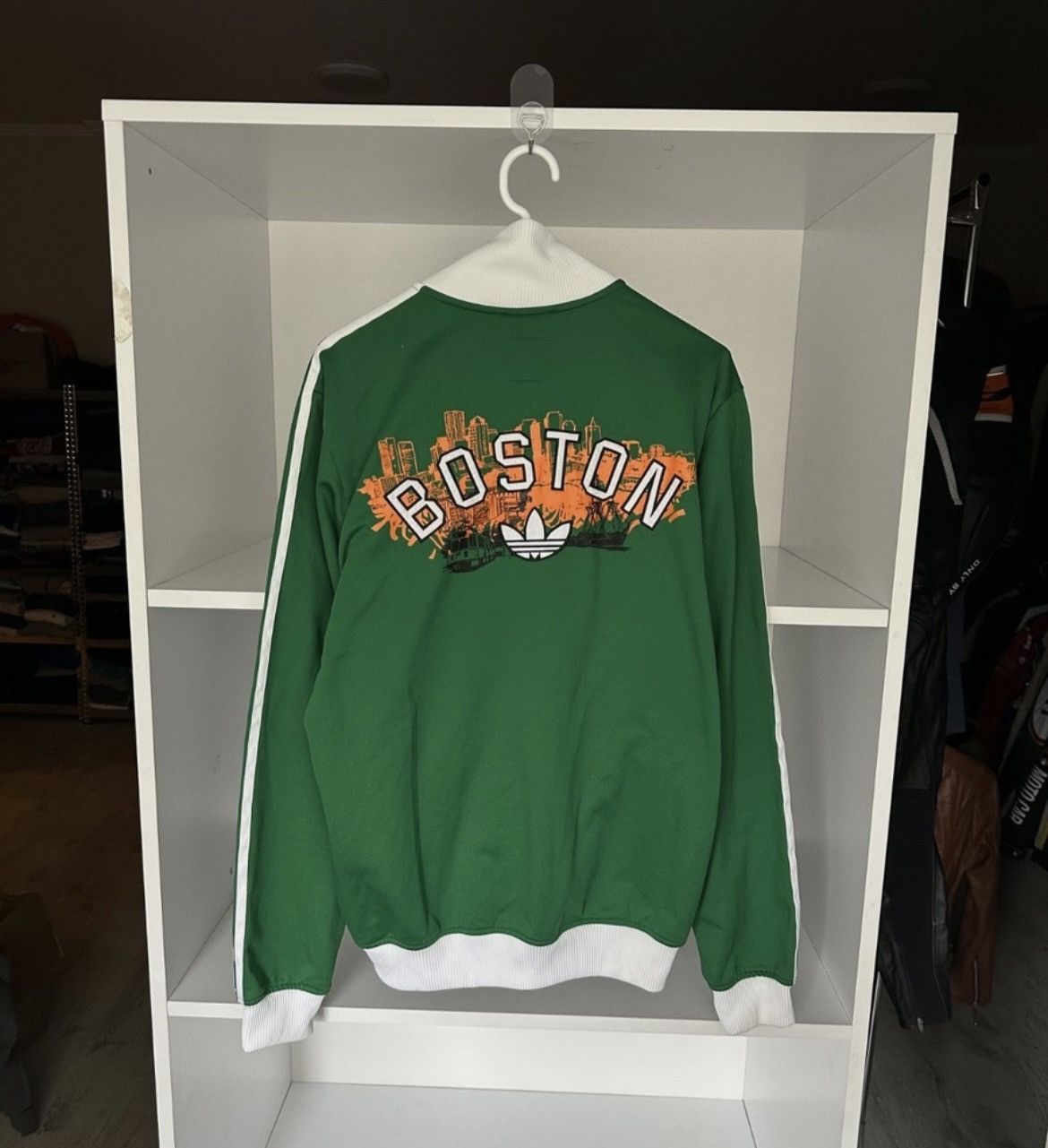 Adidas Vintage Adidas Boston Celtics NBA Track Jacket 2010 Sz M Size US M / EU 48-50 / 2 - 5 Thumbnail