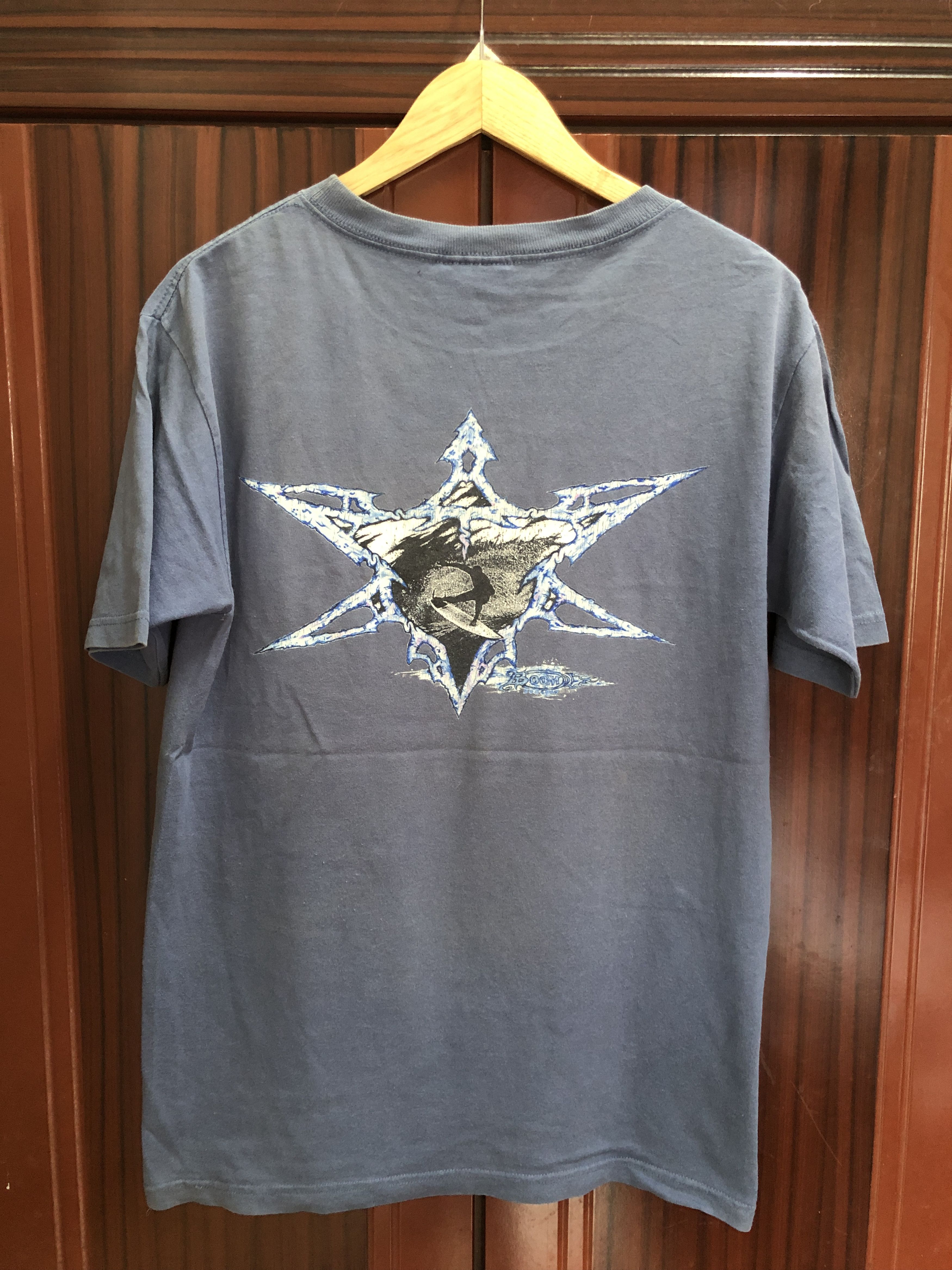 Japanese Brand vintage 90s Boomdoggers surf/skate t-shirt. Size US M / EU 48-50 / 2 - 1 Thumbnail