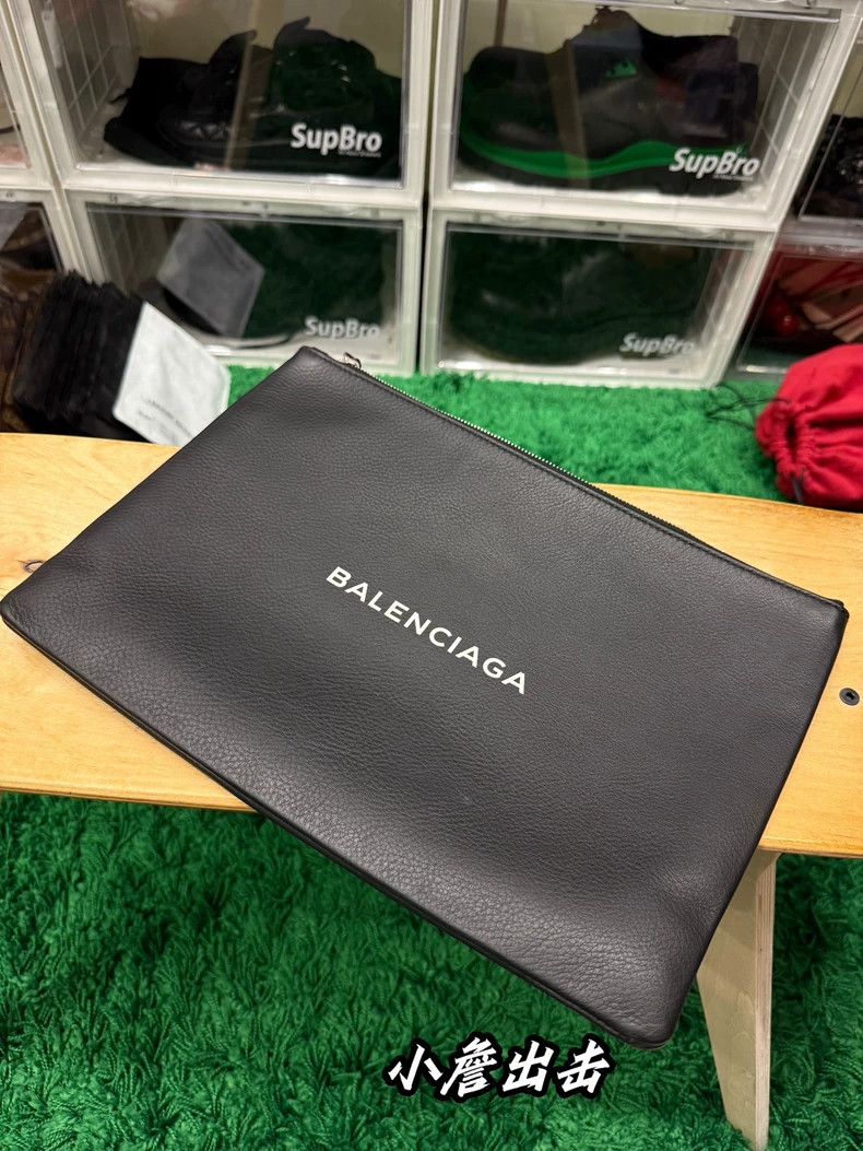 balenciaga Logo clutch bag 2504-Nextarrow