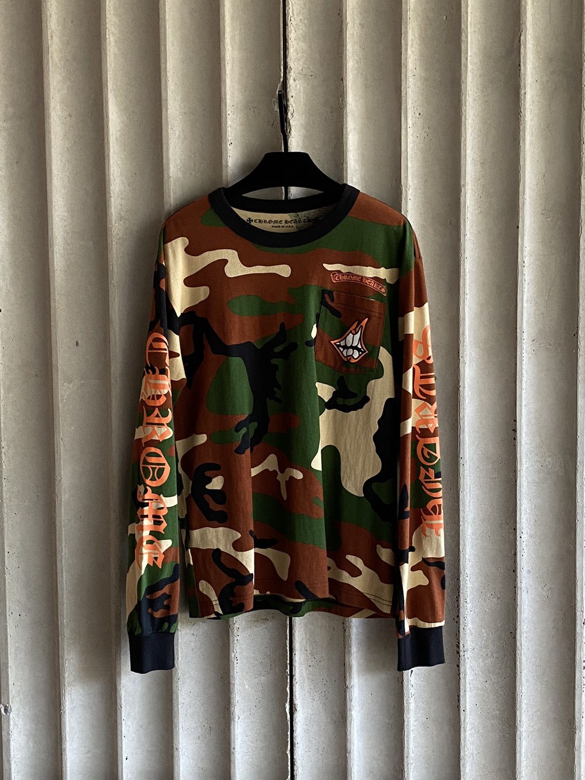 Chrome Hearts CHROME HEARTS LONG SLEEVE MATTY BOY PPO CAUTION CAMO Size US M / EU 48-50 / 2 - 1 Thumbnail